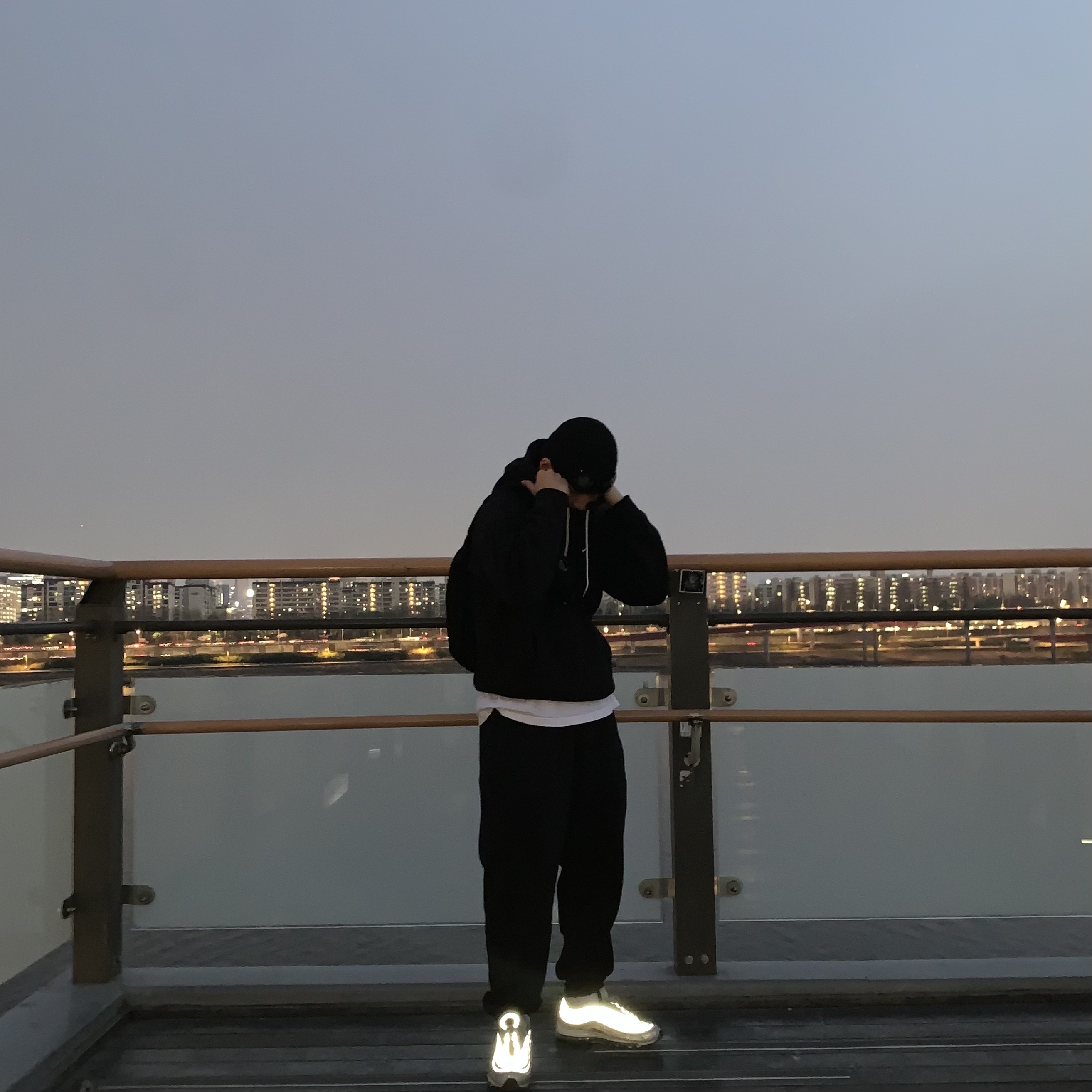 Nike NRG Solo Swoosh Fleece Pants Black - US/EU, Nike Air Max 97 OG Silver Bullet 2022 착용 스타일