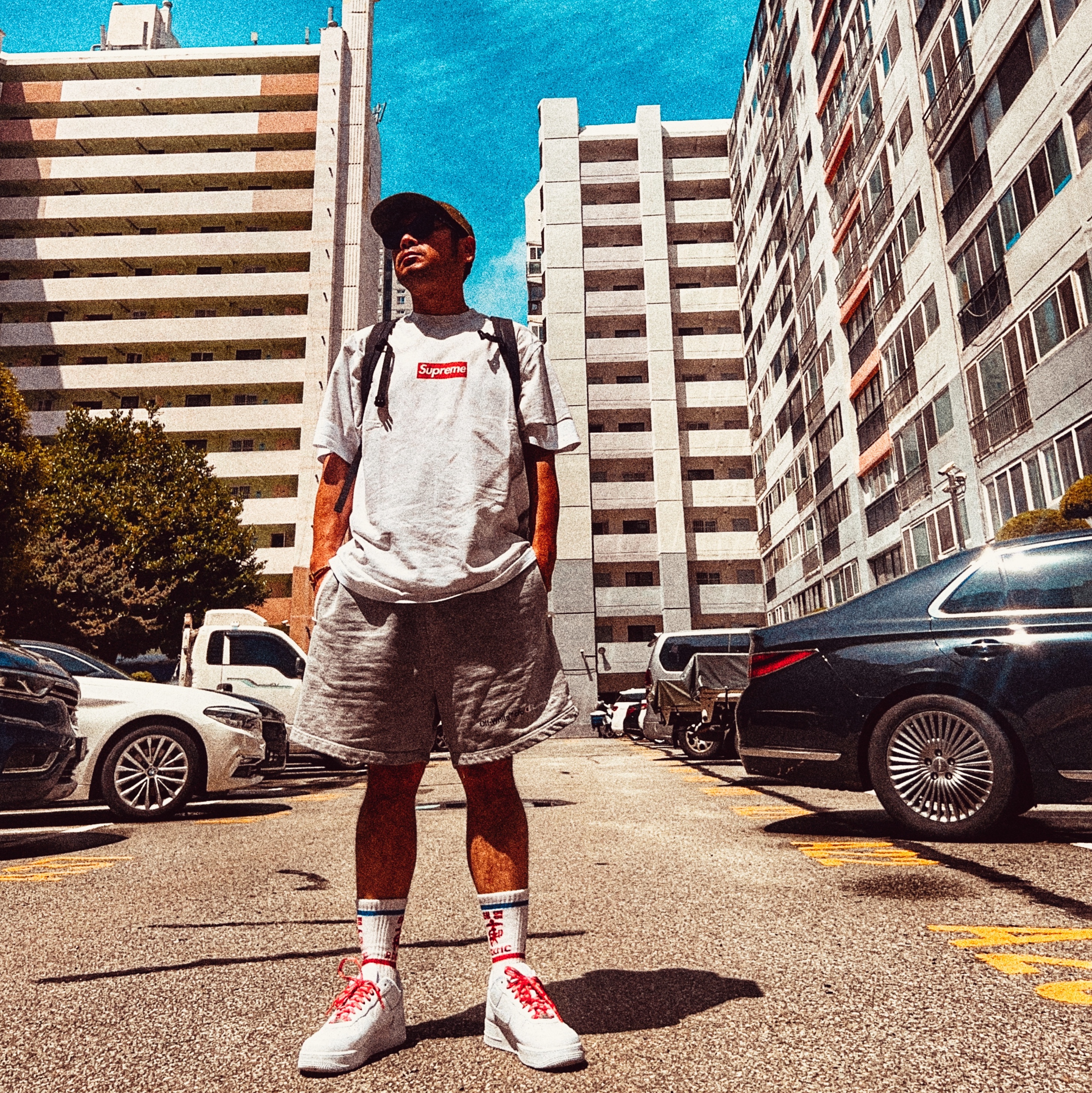 Supreme x MM6 Maison Margiela Box Logo T-Shirt White - 24SS, Nike x Supreme Air Force 1 Low White 착용 스타일 - 1