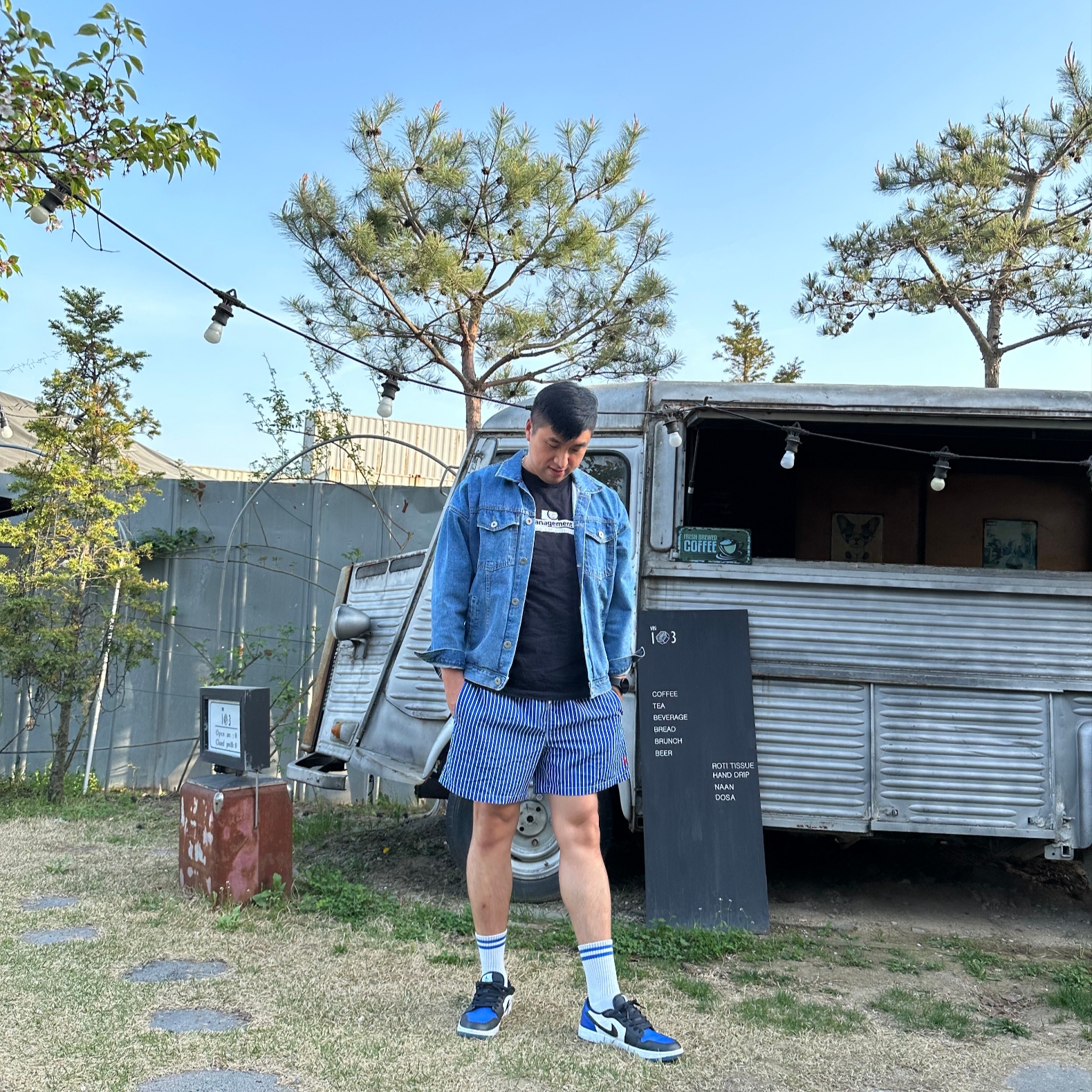 Jordan 1 Low Golf Sport Royal 착용 스타일