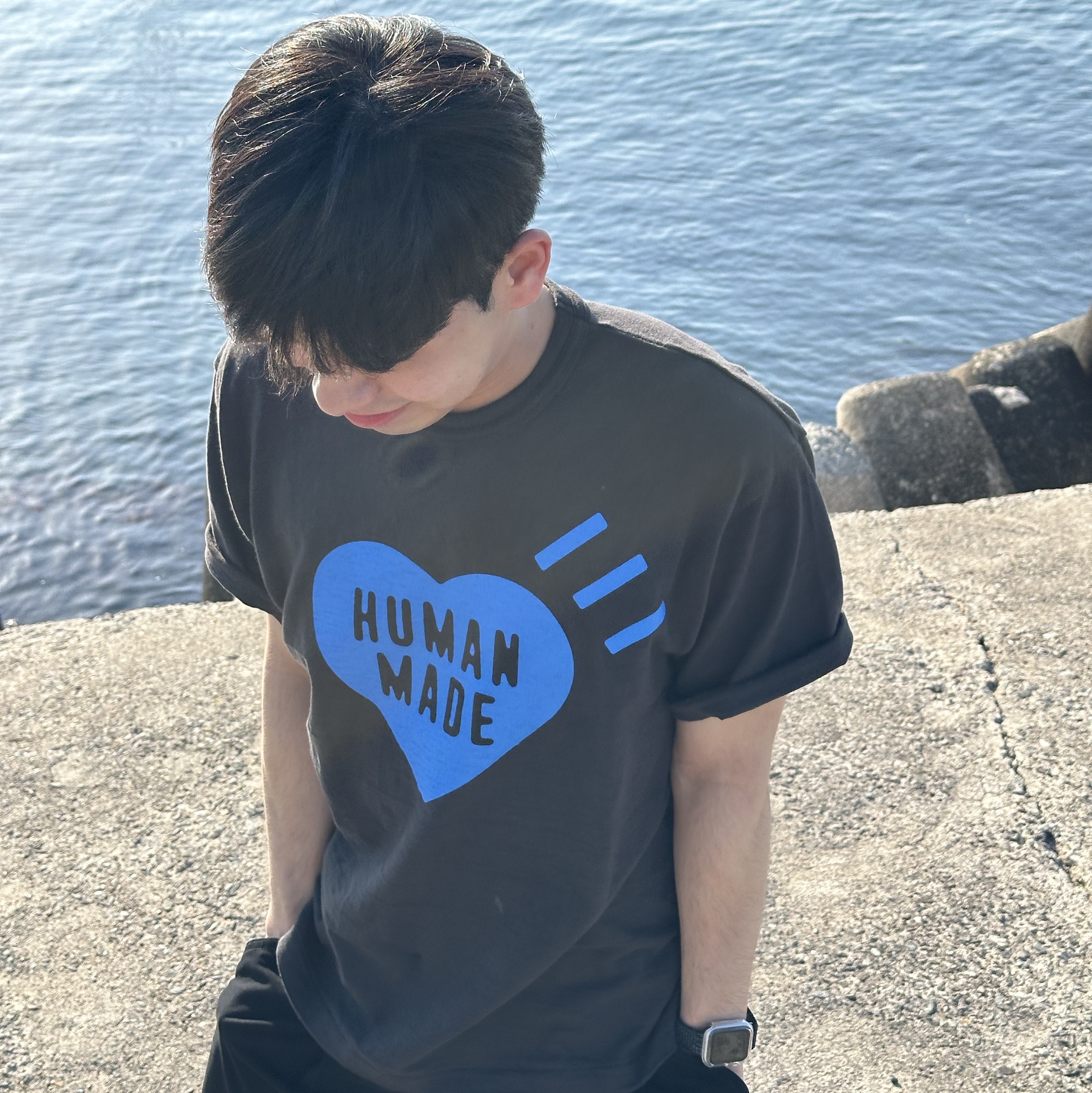 Human Made Heart T-Shirt Black Blue - Offline Store Exclusive, Adidas Superstar Core Black White 착용 스타일 - 1