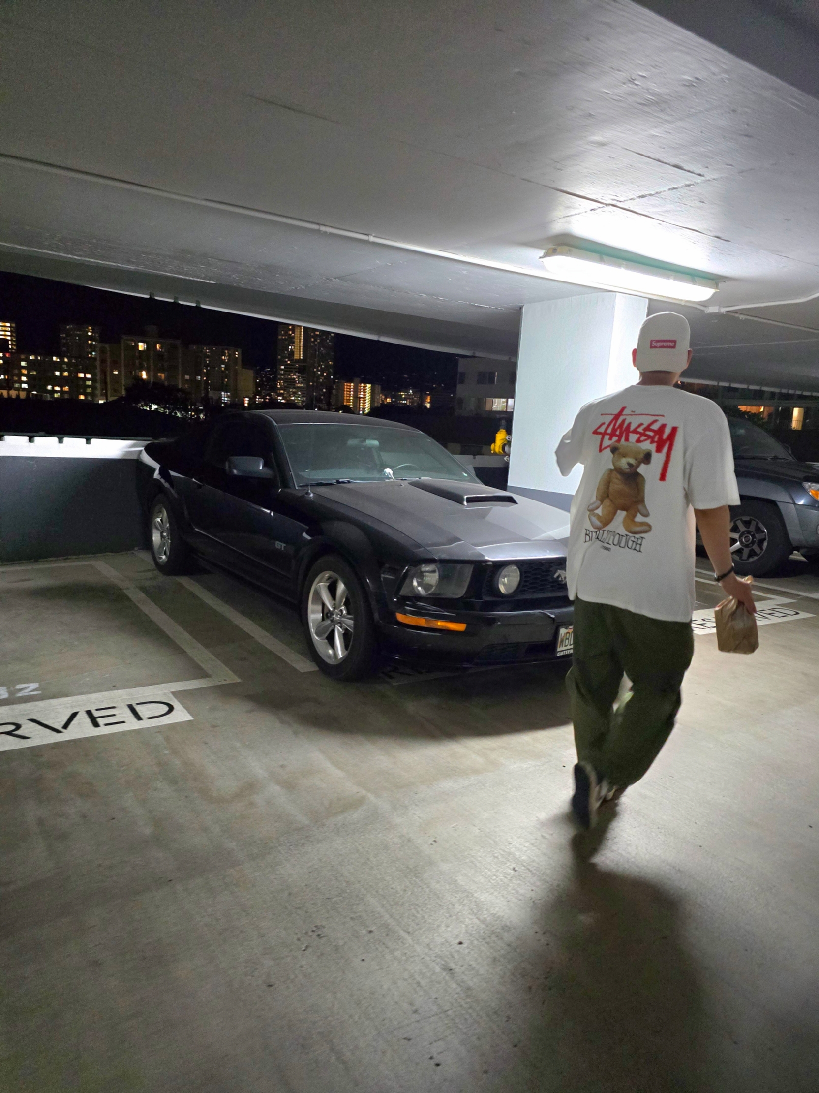 Stussy Built Tough T-Shirt White, Supreme Washed Chino Twill Camp Cap Natural - 24SS 착용 스타일 - 2