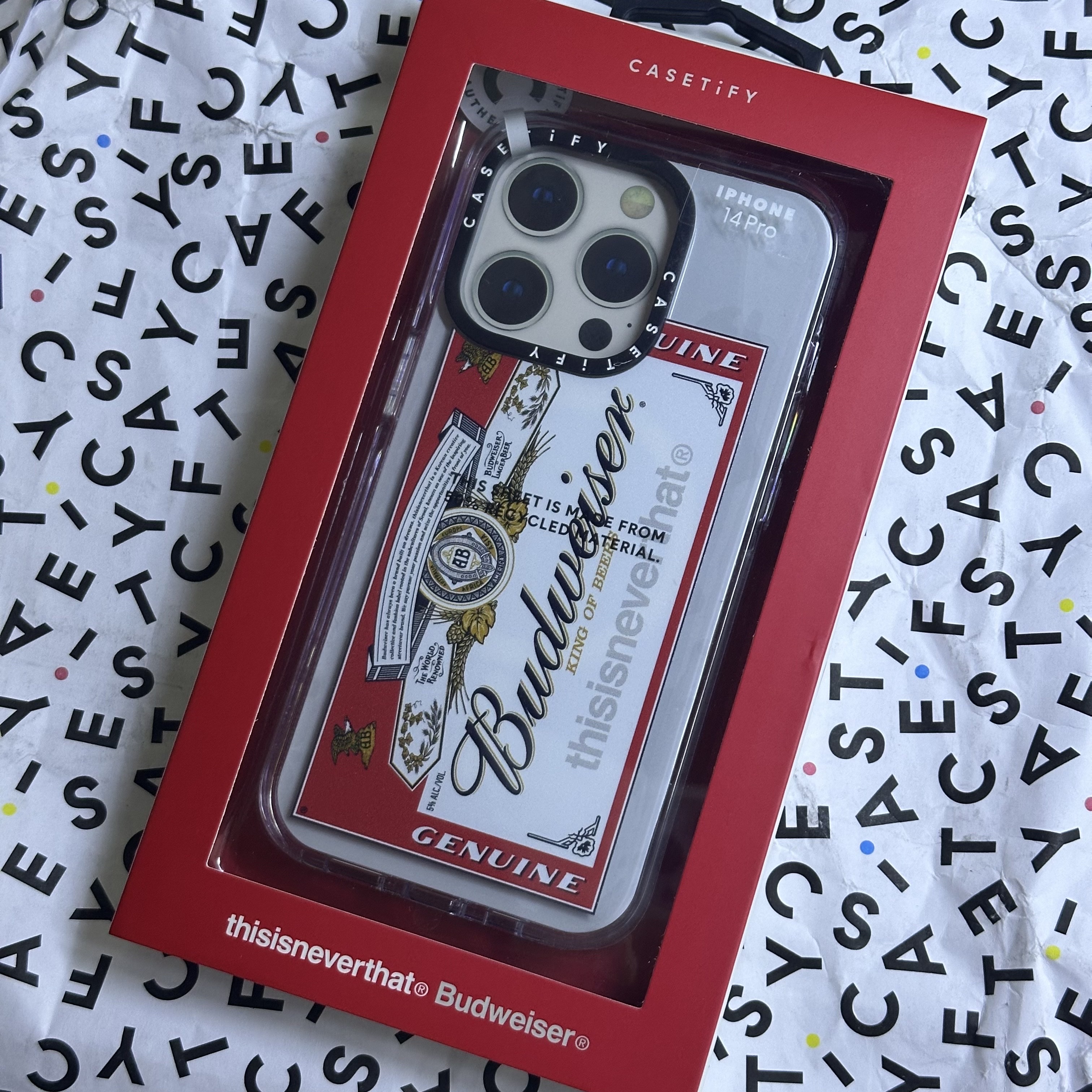 Casetify x Thisisneverthat x Budweiser iPhone Label Case Clear 착용 스타일