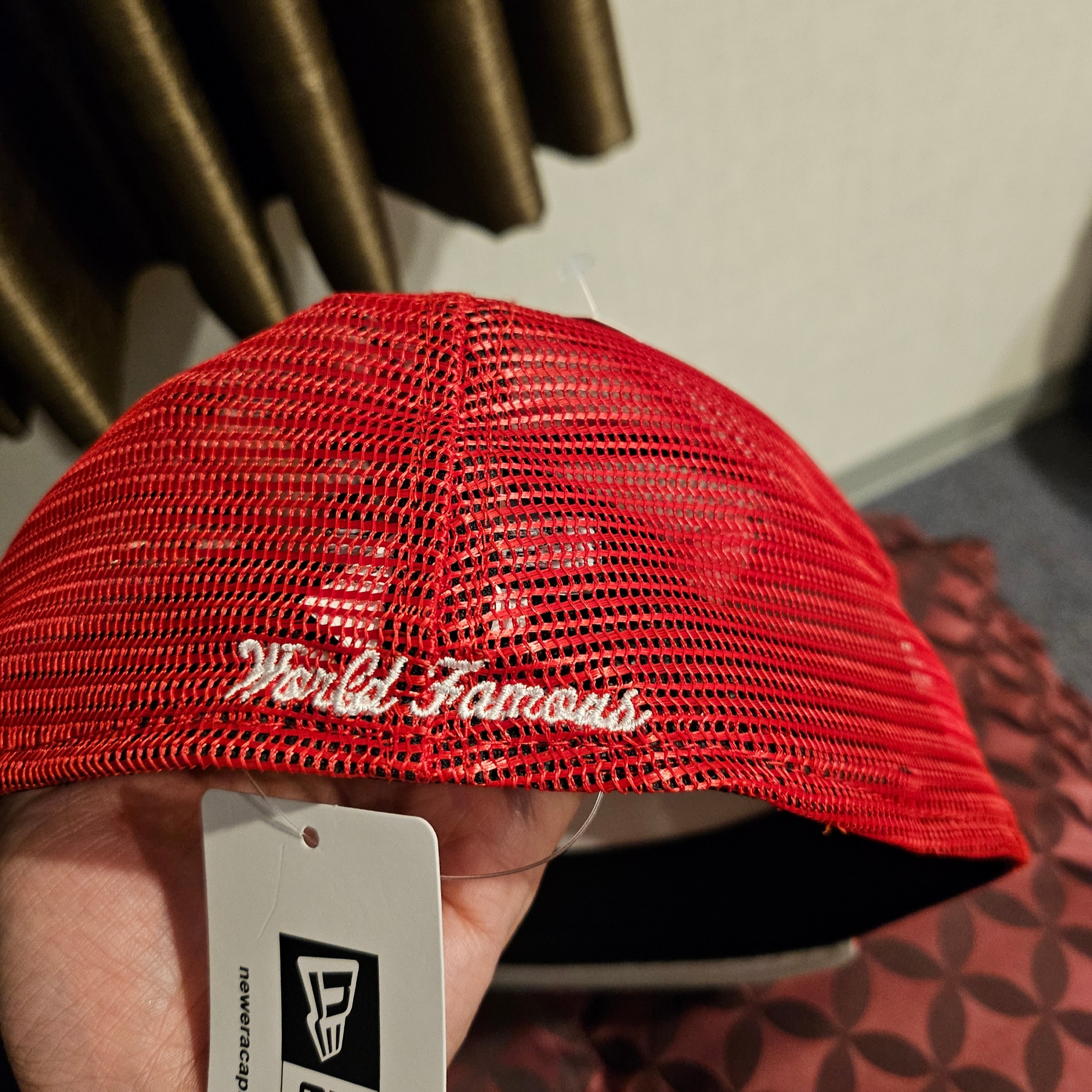Supreme Box Logo Mesh Back New Era Red - 24SS 착용 스타일 - 3