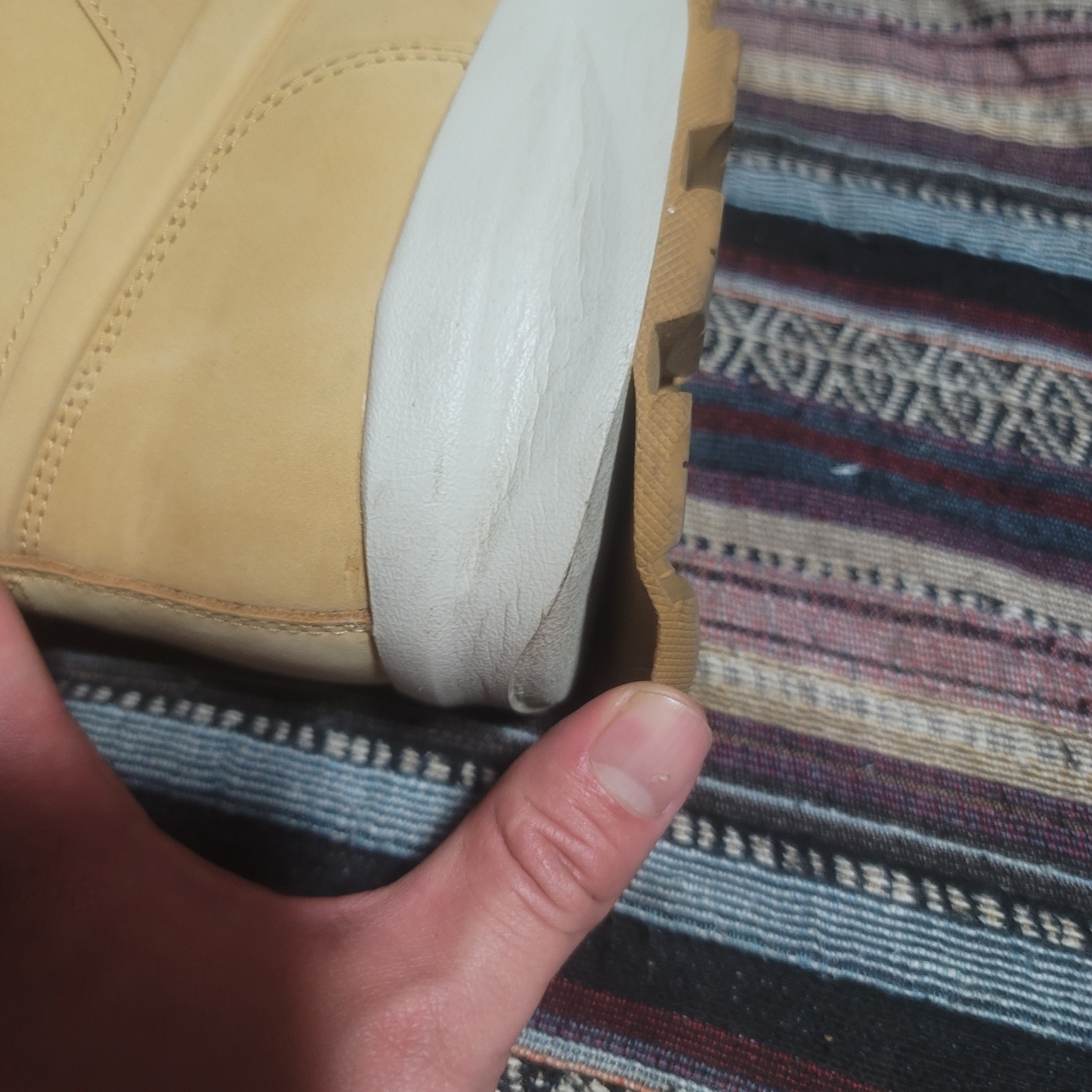 Nike Manoa Leather Haystack 착용 스타일