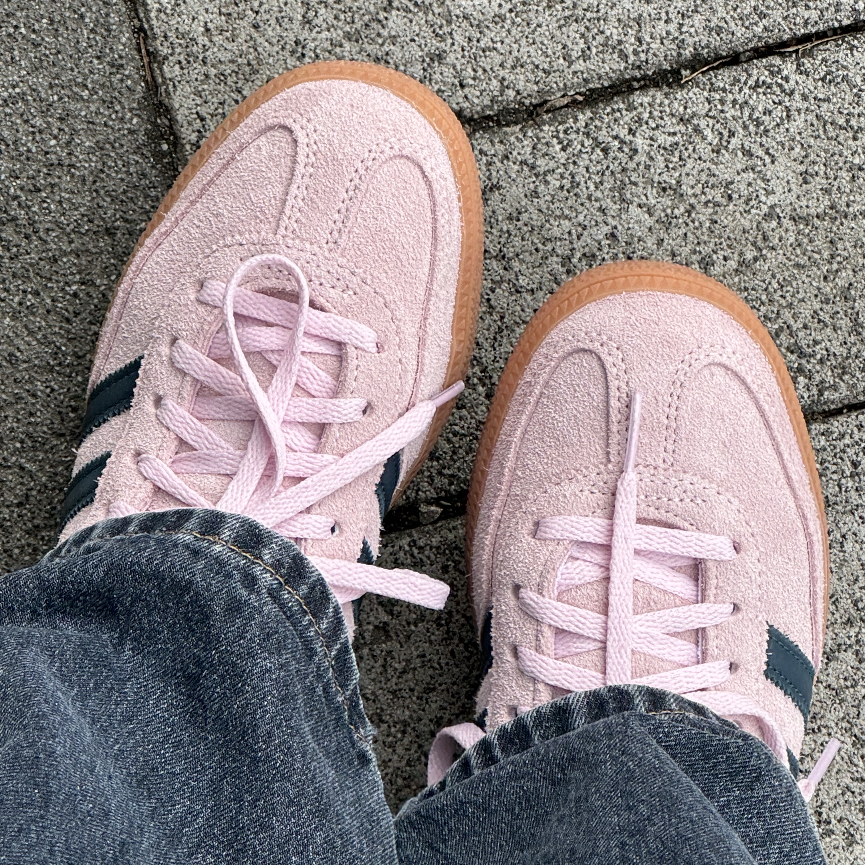 (W) Adidas Spezial Handball Clear Pink 착용 스타일 - 2
