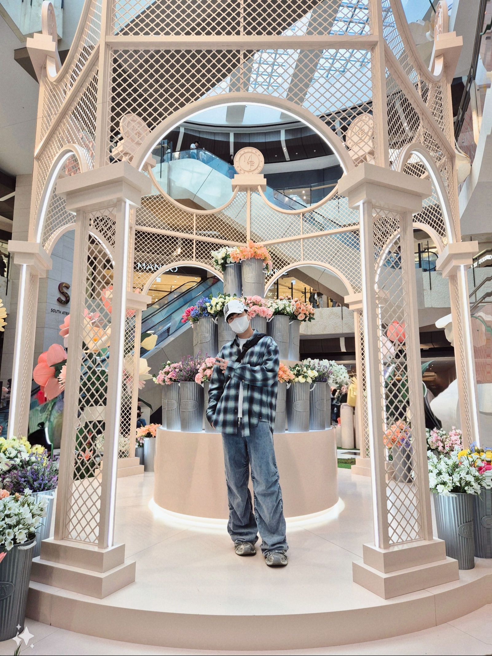 Wooyoungmi Check Shirt Blue - 22FW, Wooyoungmi Shearling Wide Denim Pants Blue - 24SS 착용 스타일 - 2