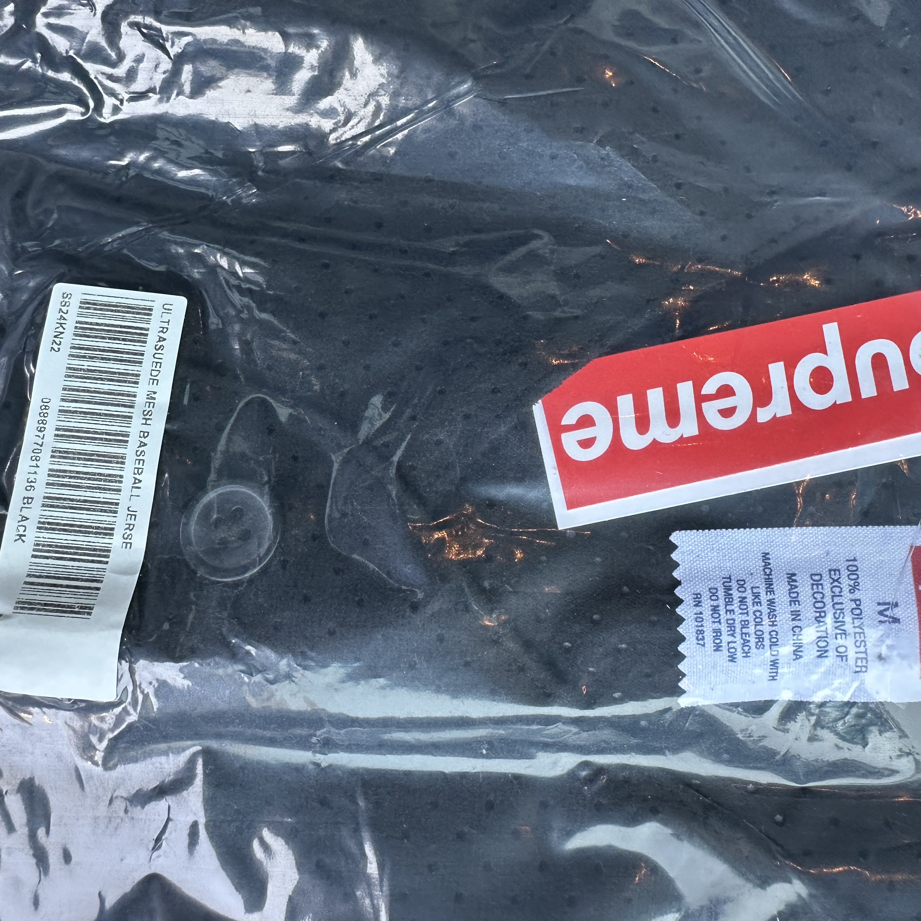 Supreme Ultrasuede Mesh Baseball Jersey Black - 24SS 착용 스타일 - 2