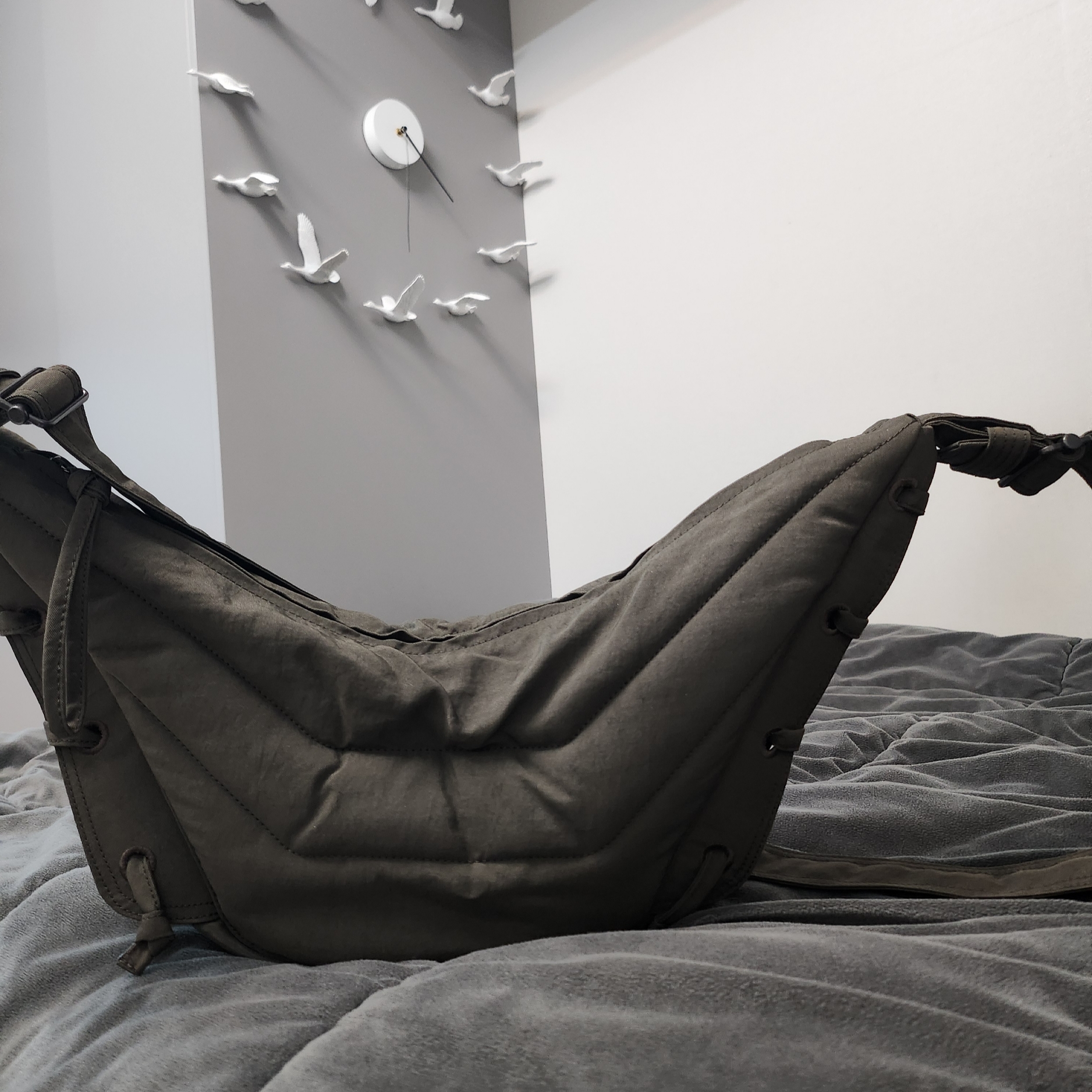 Lemaire Small Soft Game Bag Nylon Canvas Espresso - Ssense Exclusive 착용 스타일 - 1