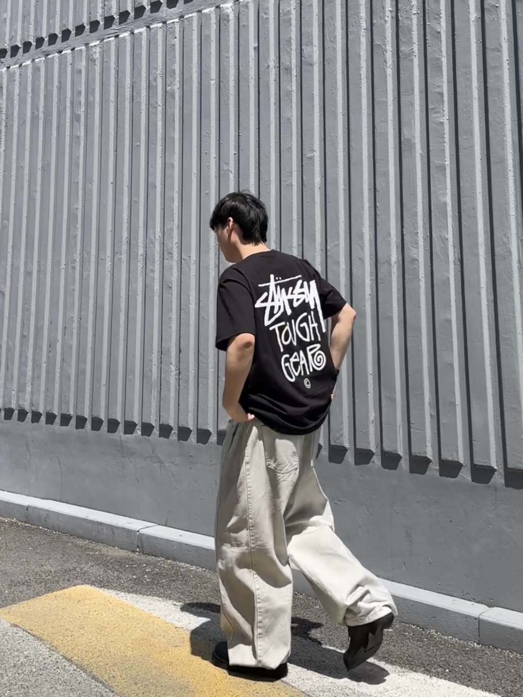 Stussy Tough Gear T-Shirt Black 착용 스타일
