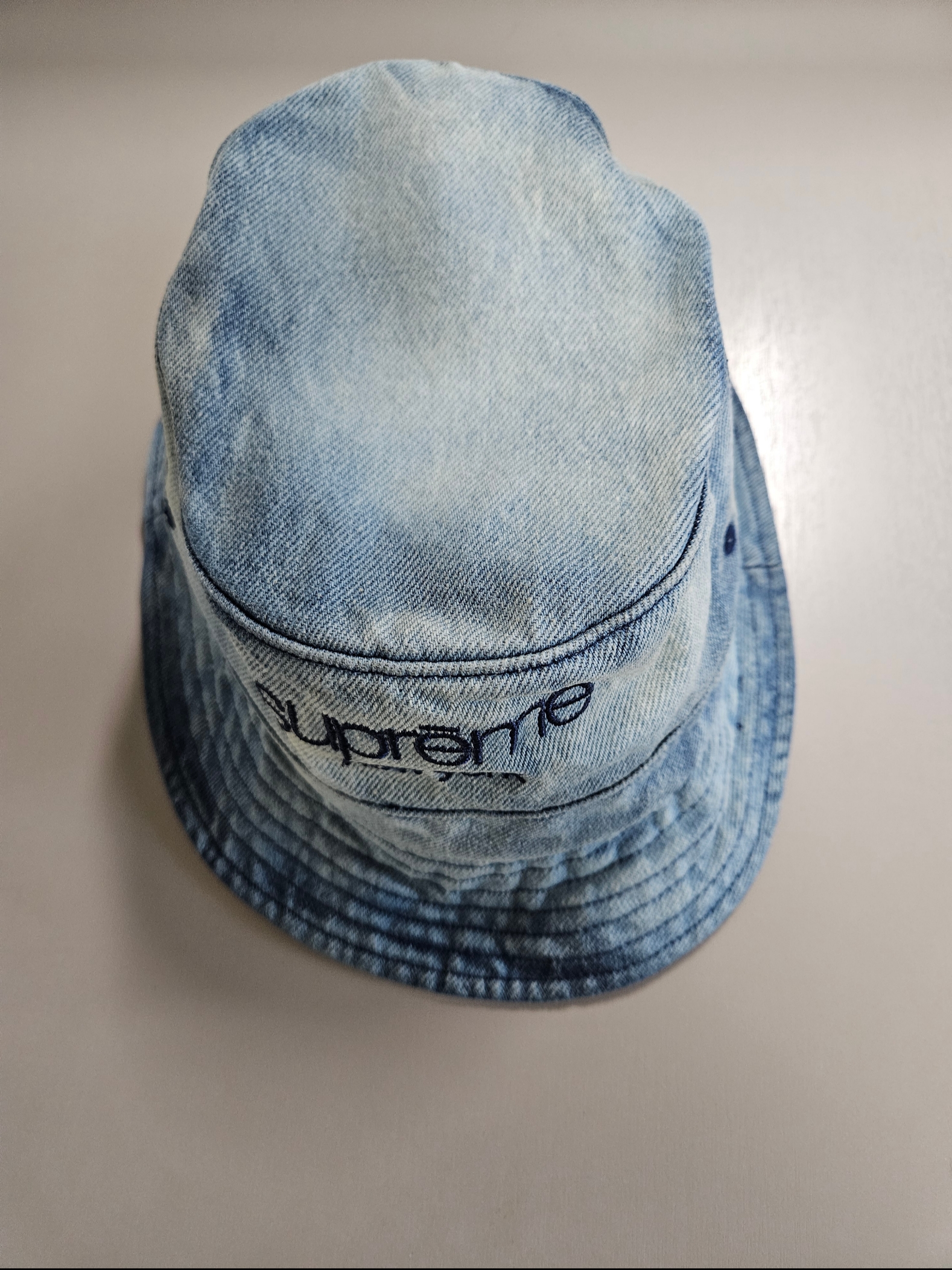 Supreme Chino Twill Crusher Dirty Indigo - 24SS 착용 스타일 - 2
