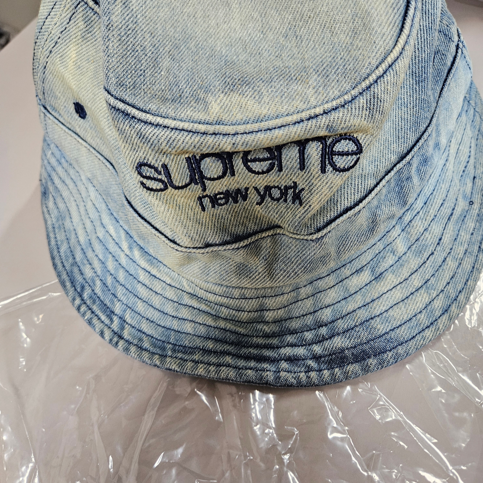 Supreme Chino Twill Crusher Dirty Indigo - 24SS 착용 스타일 - 2