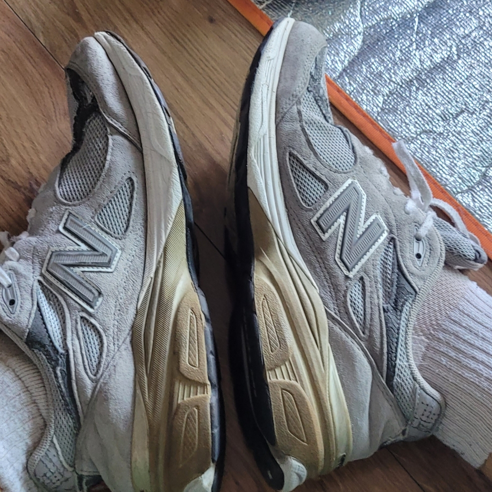 New Balance 990v3 Made in USA Grey - D Standard 착용 스타일 - 3