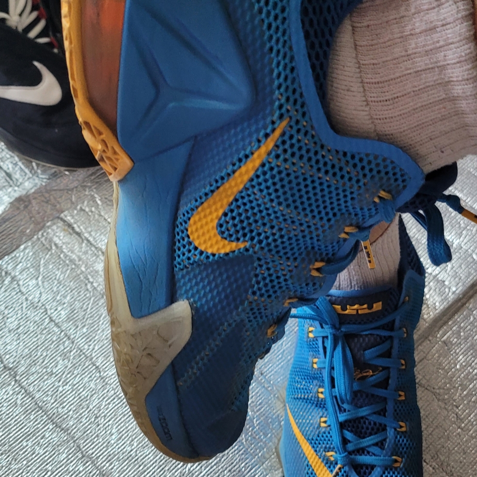 Nike LeBron 12 Low Carbon Fiber 착용 스타일 - 4