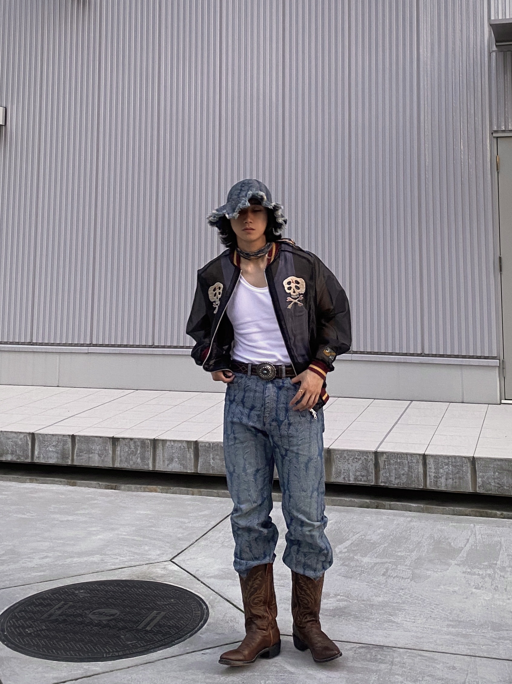 Kapital Sheer Pearl Mosquito Guard Souvenir Jacket Black, Supreme x MM6 Maison Margiela Hanes Tagless Tank Top White (1 Pack) - 24SS 착용 스타일 - 1