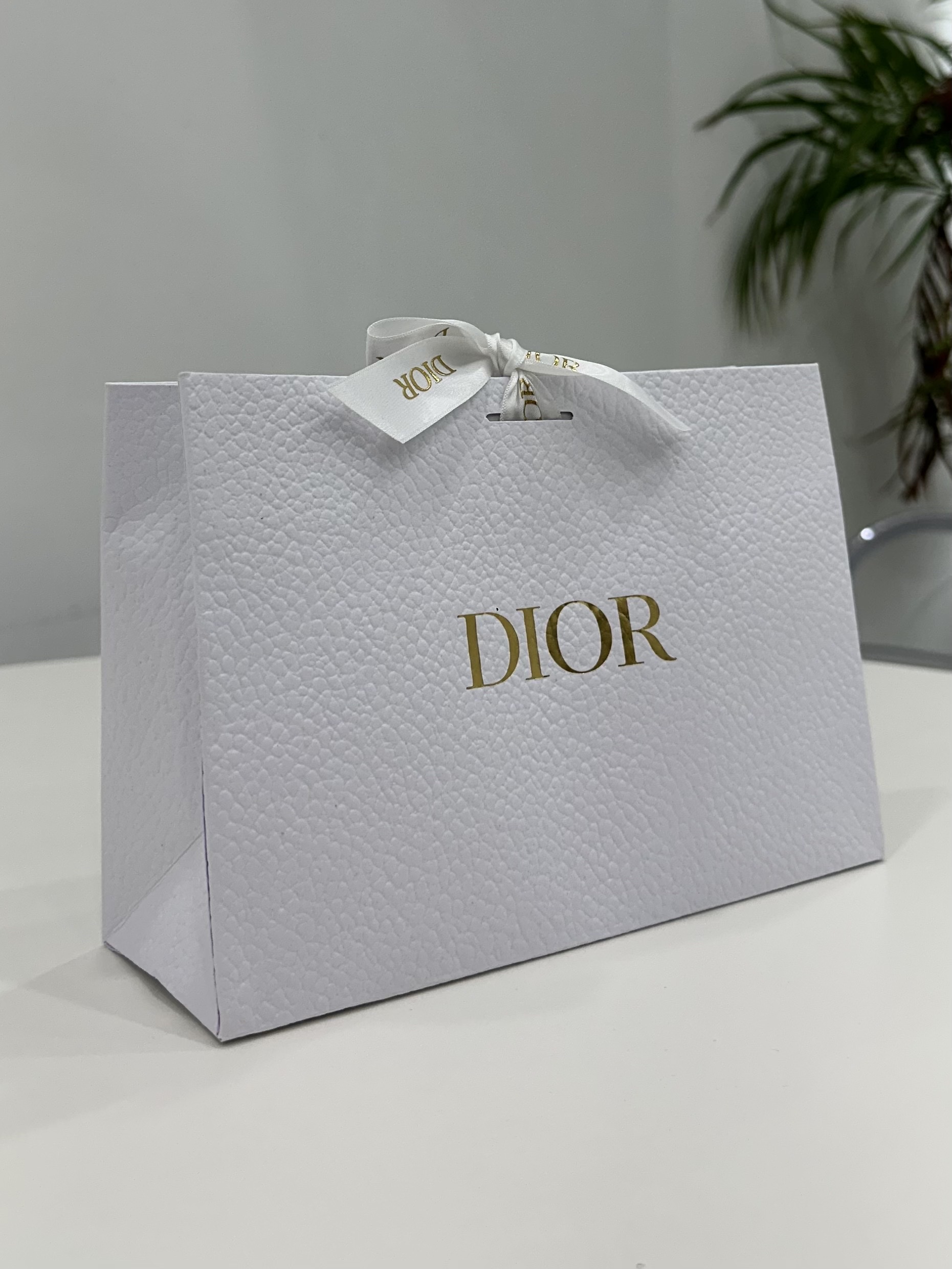 Dior J'adore Les Adorables Hand Cream 50ml 착용 스타일 - 4