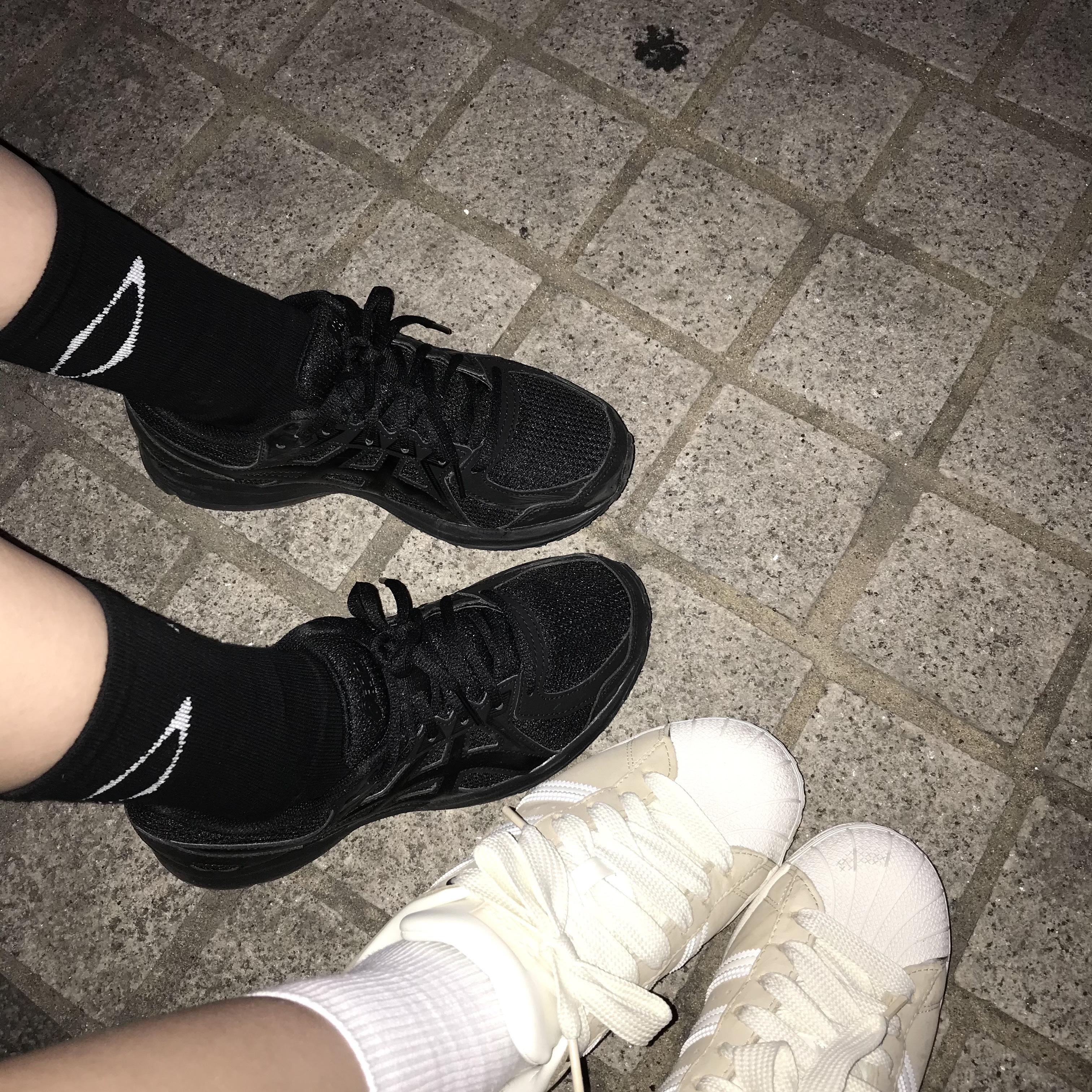 Asics Jog 100 2 Black 착용 스타일