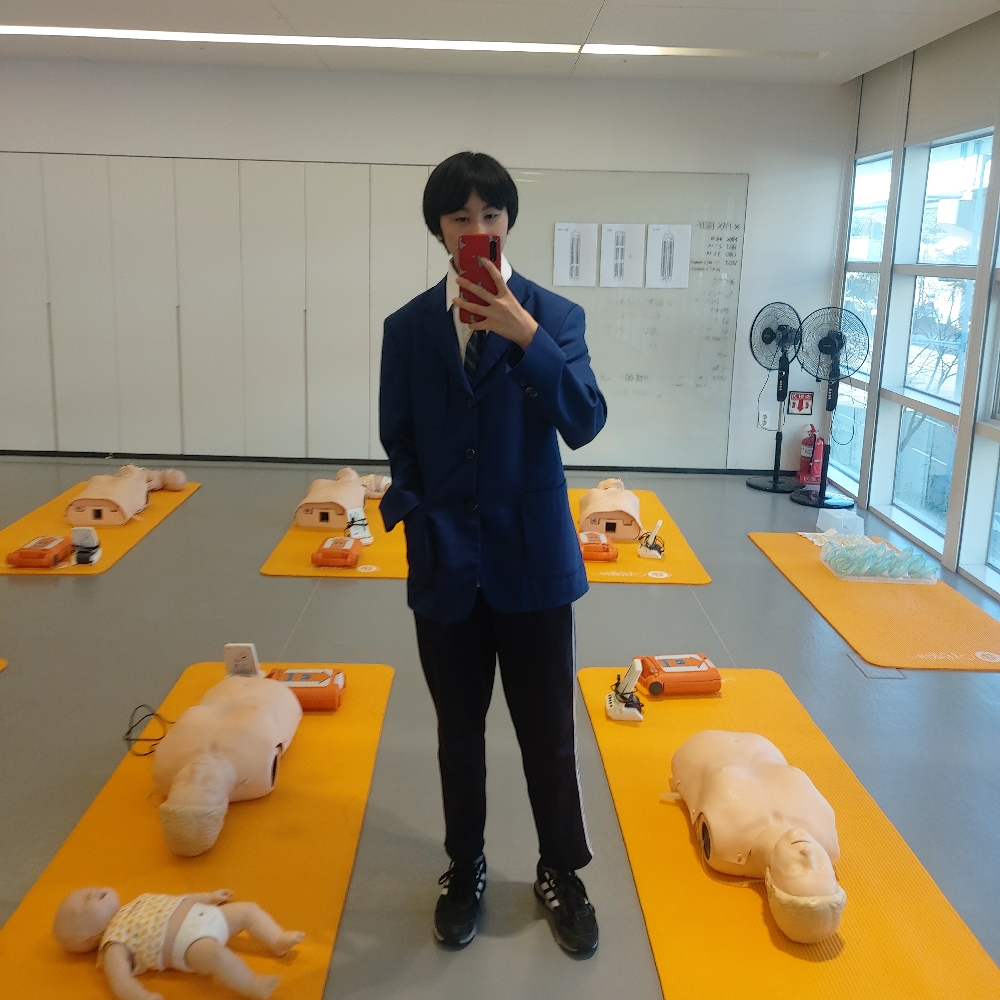 KREAM 프로필 이미지