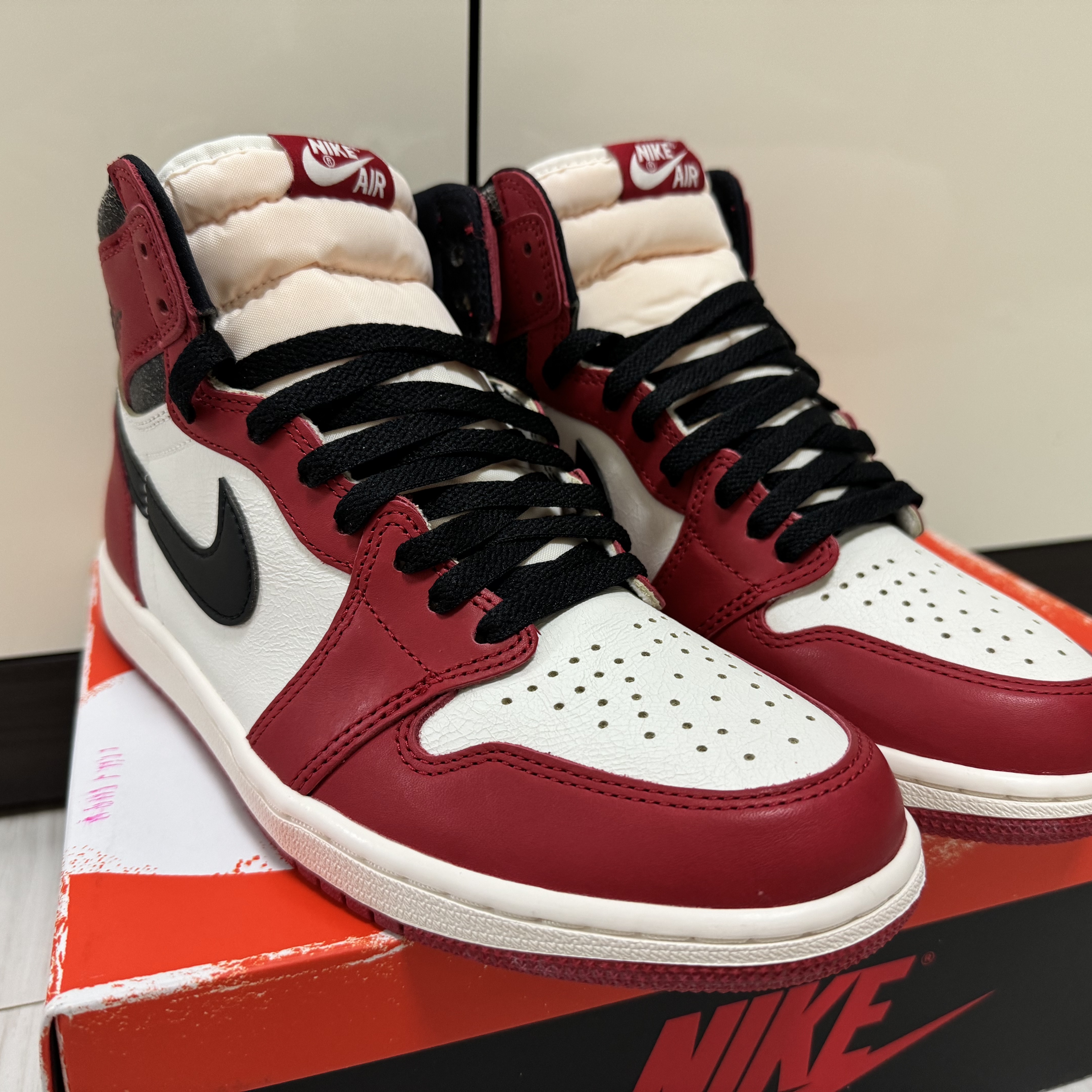 Jordan 1 Retro High OG Chicago 2022 착용 스타일 - 1
