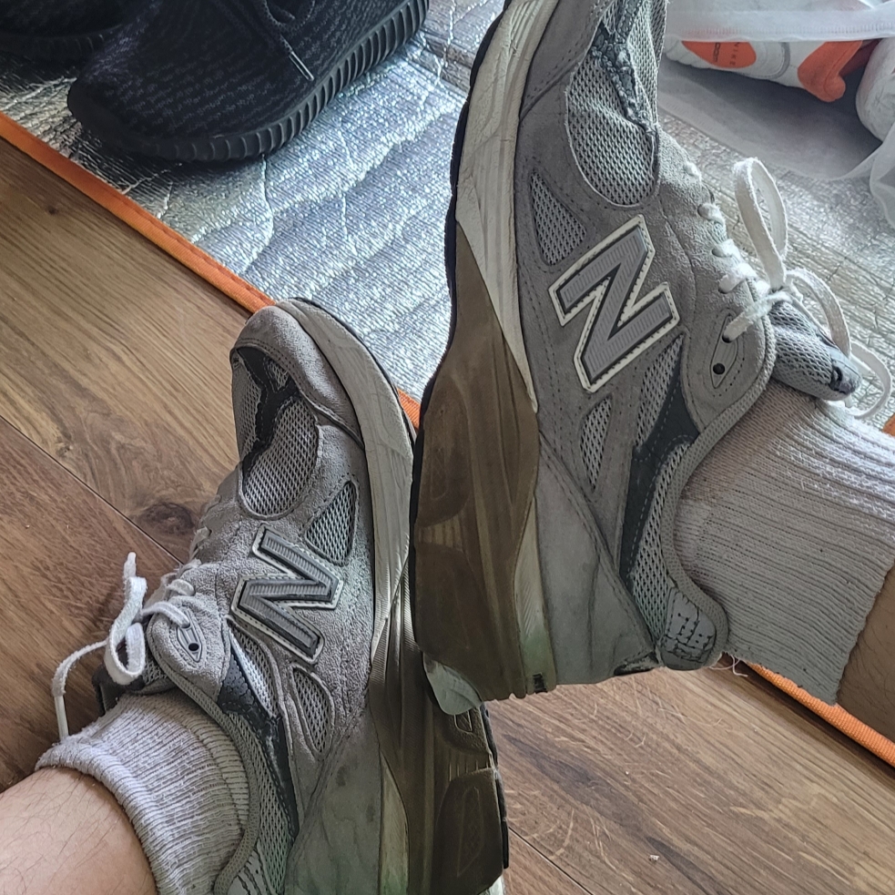 New Balance 990v3 Made in USA Grey - D Standard 착용 스타일 - 4