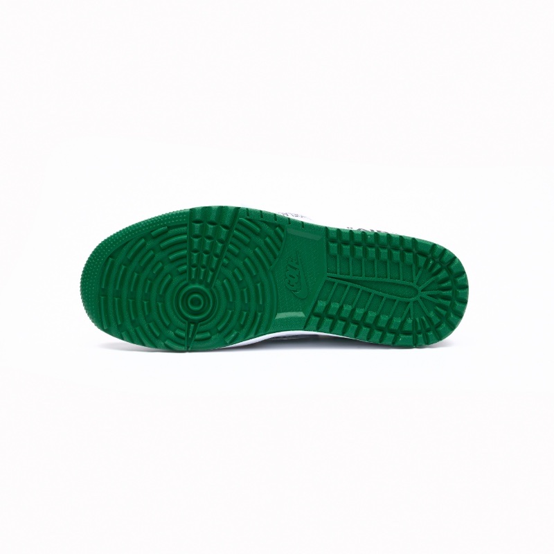 Jordan 1 Low Golf Pine Green 착용 스타일 - 2
