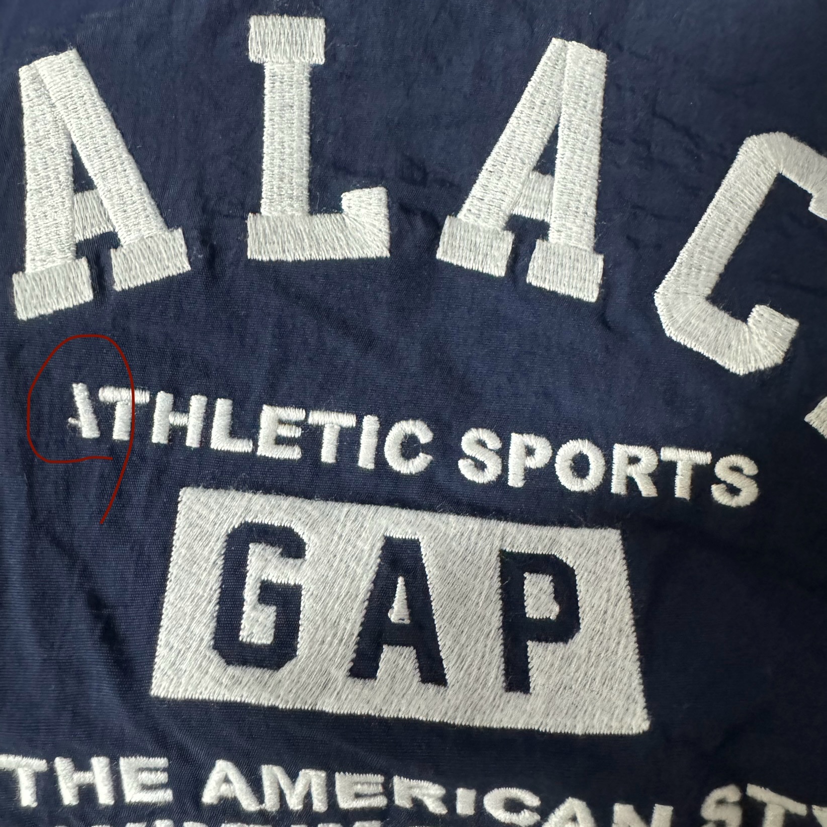 Palace x Gap Nylon Track Top Navy Red - 24SS 착용 스타일 - 3