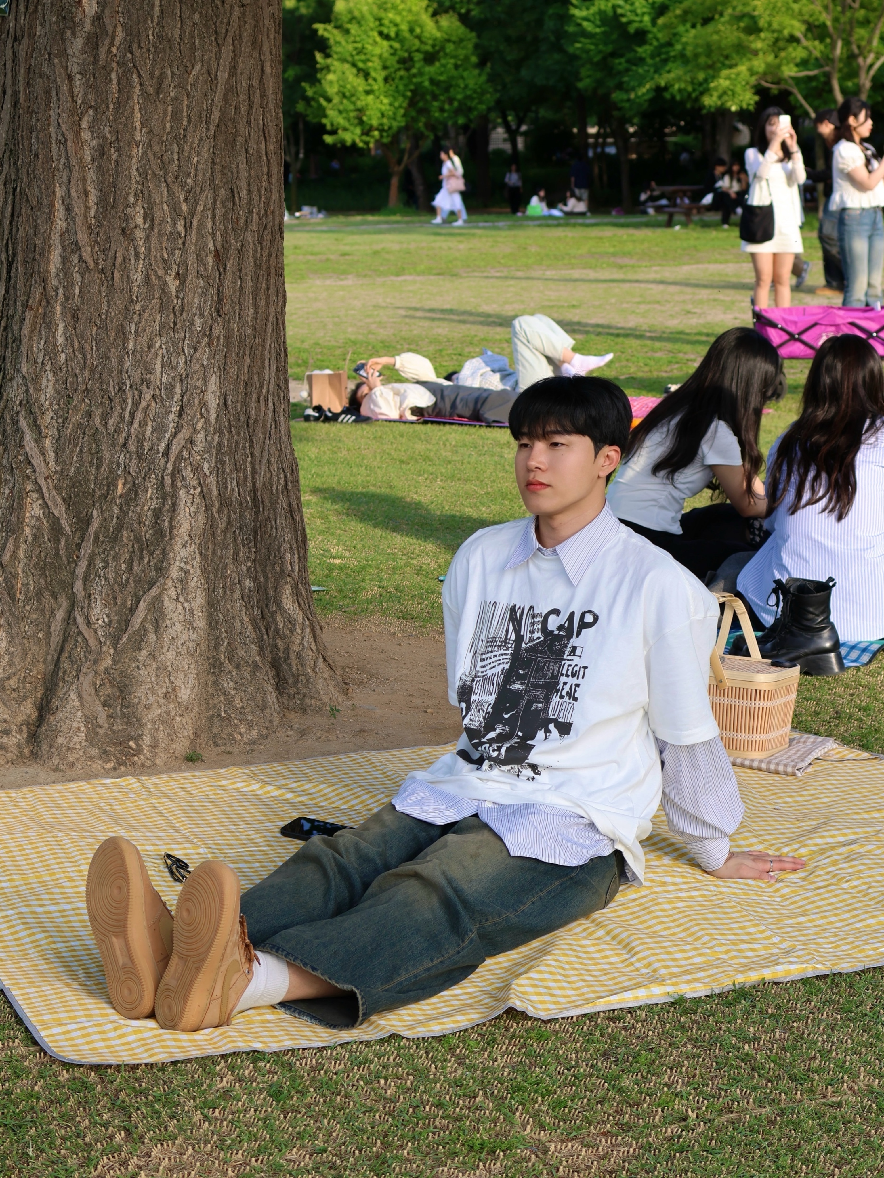 Waviness Origami Stripe Shirts Ocean Blue, Nike Air Force 1 '07 WB Flax 착용 스타일 - 2