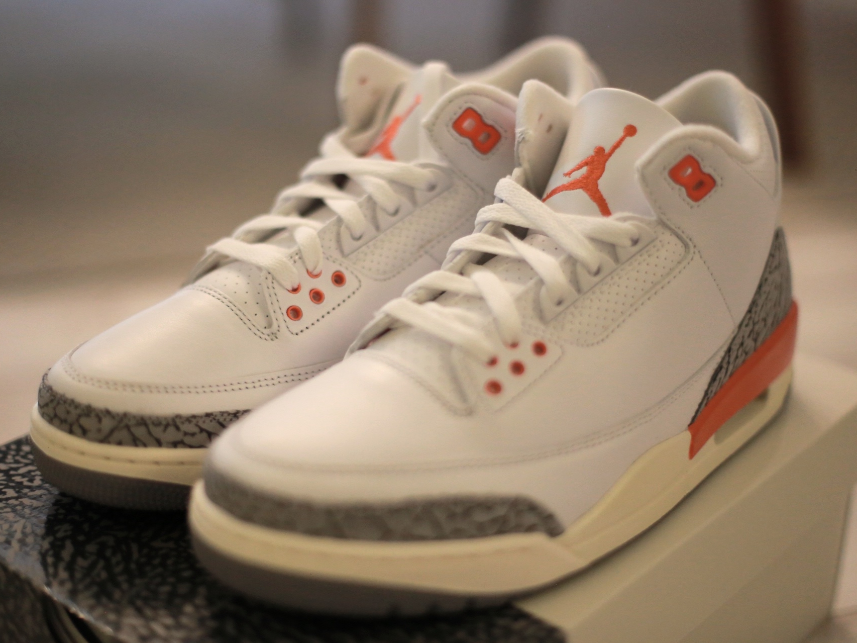 (W) Jordan 3 Retro Georgia Peach 착용 스타일 - 2