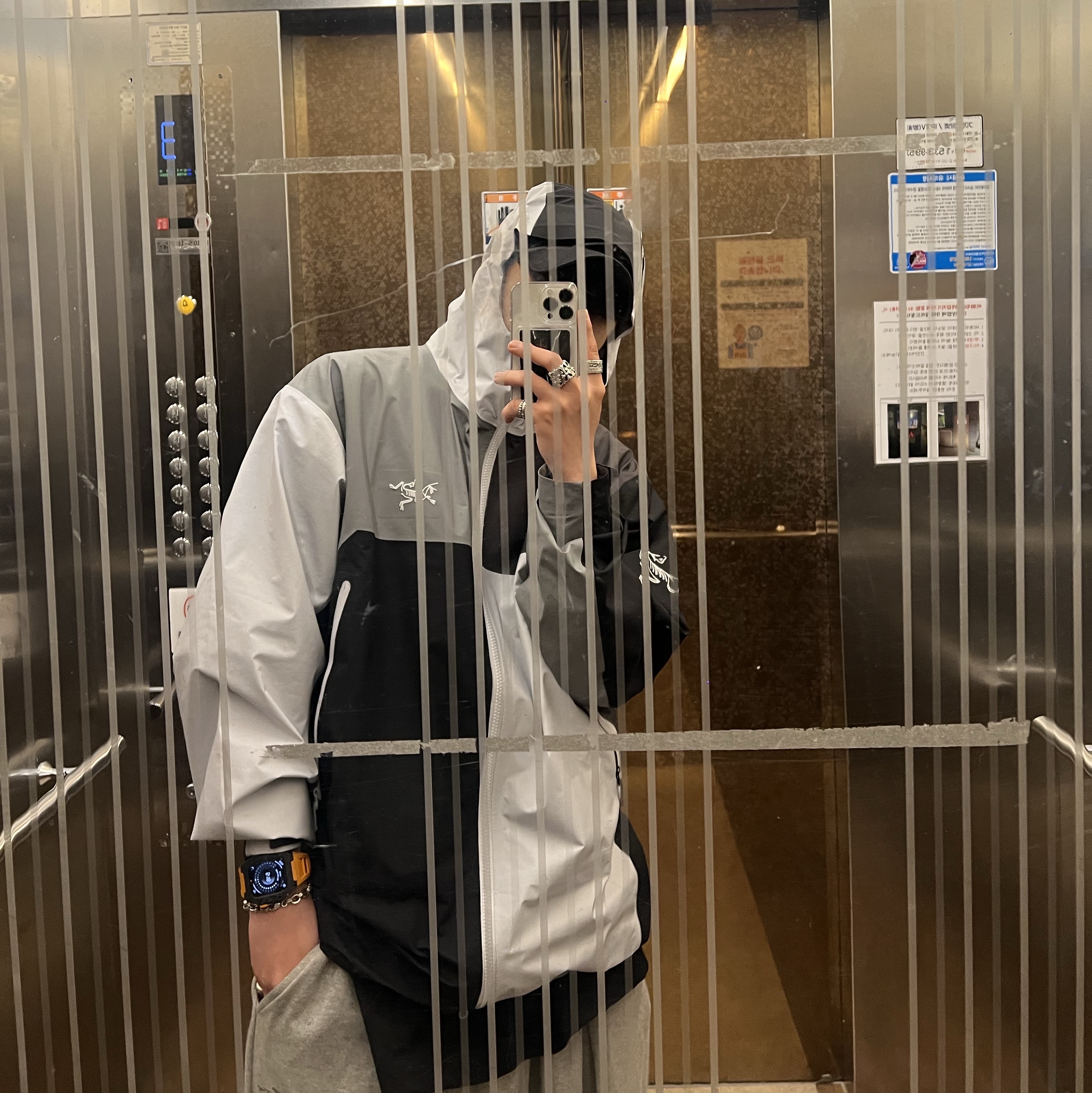 Arc'teryx x Beams Beta Jacket Tranquil 착용 스타일