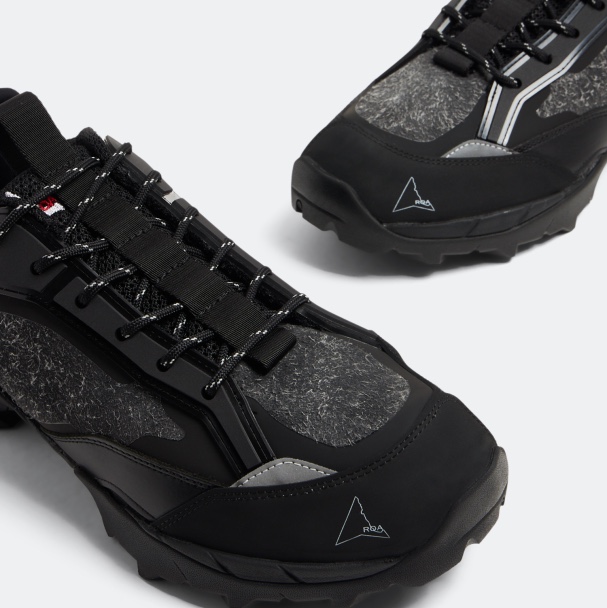 Roa Hiking Lhakpa Black 착용 스타일 - 2