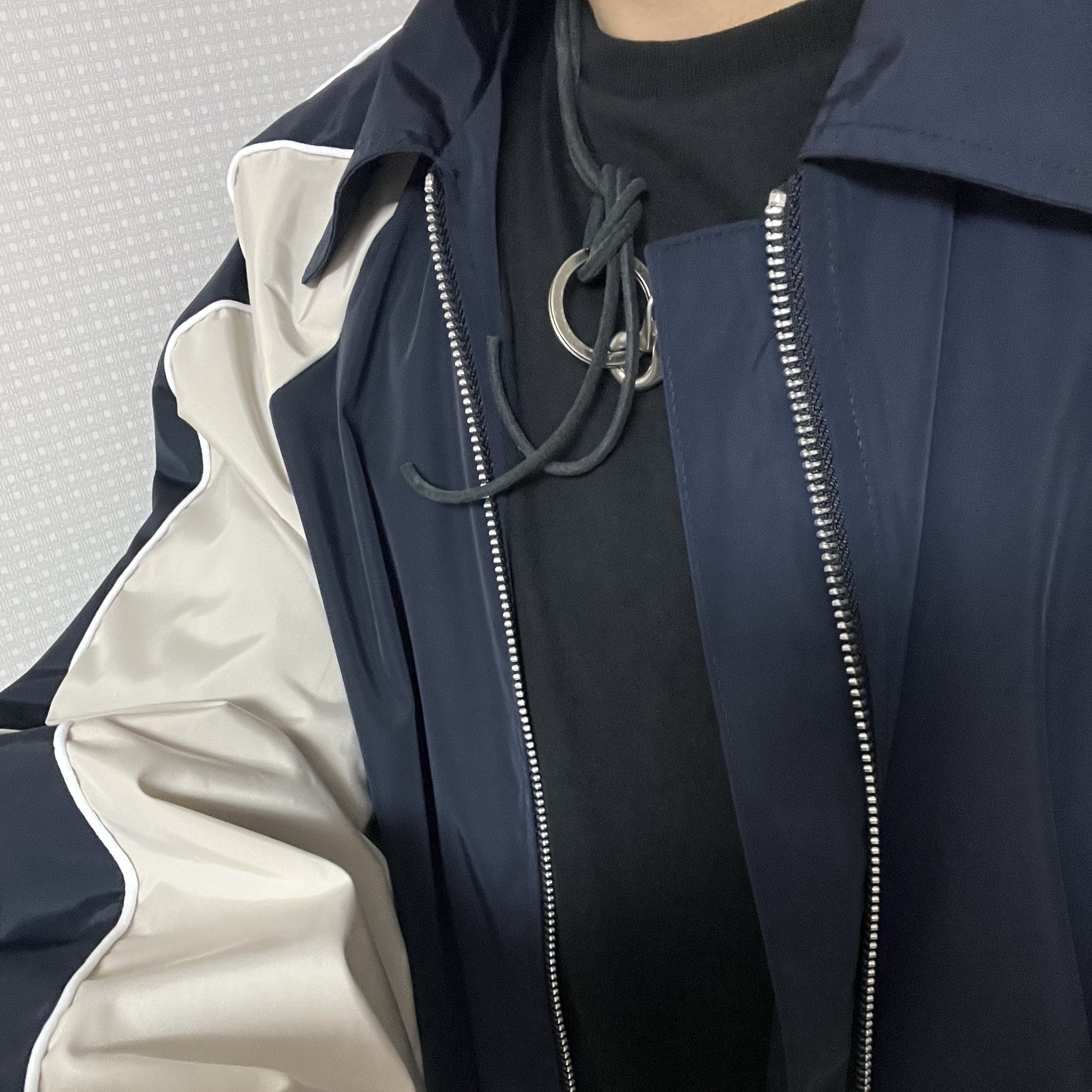 Our Legacy Ladon Leather Keychain Black, [30%적립] Polo Ralph Lauren Custom Slim Crewneck T-Shirt Black 착용 스타일