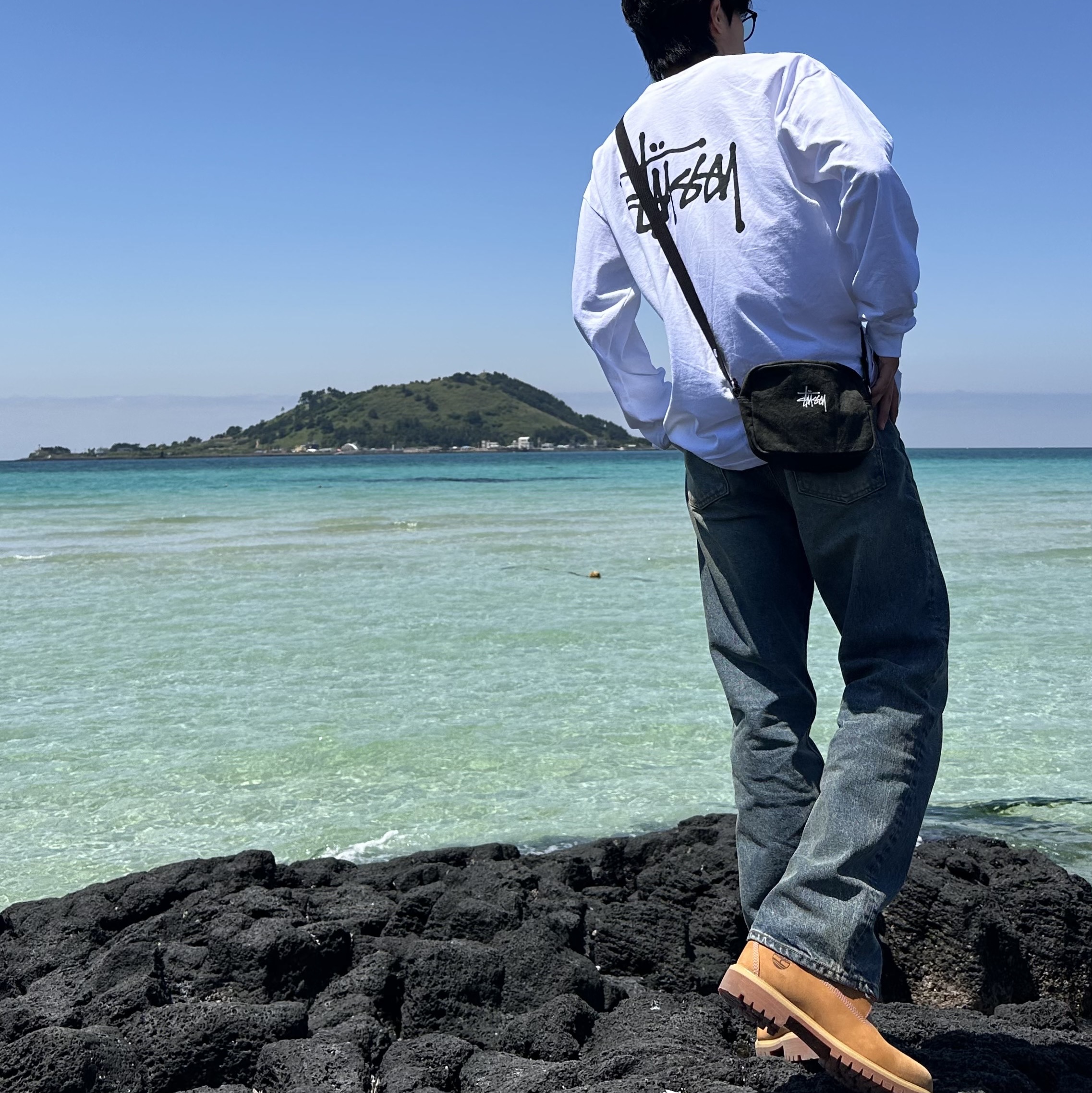 Stussy Basic Stussy LS T-Shirt White 2023, Timberland Premium 6 inch Waterproof Boot Wheat Nubuck - Wide 착용 스타일 - 1