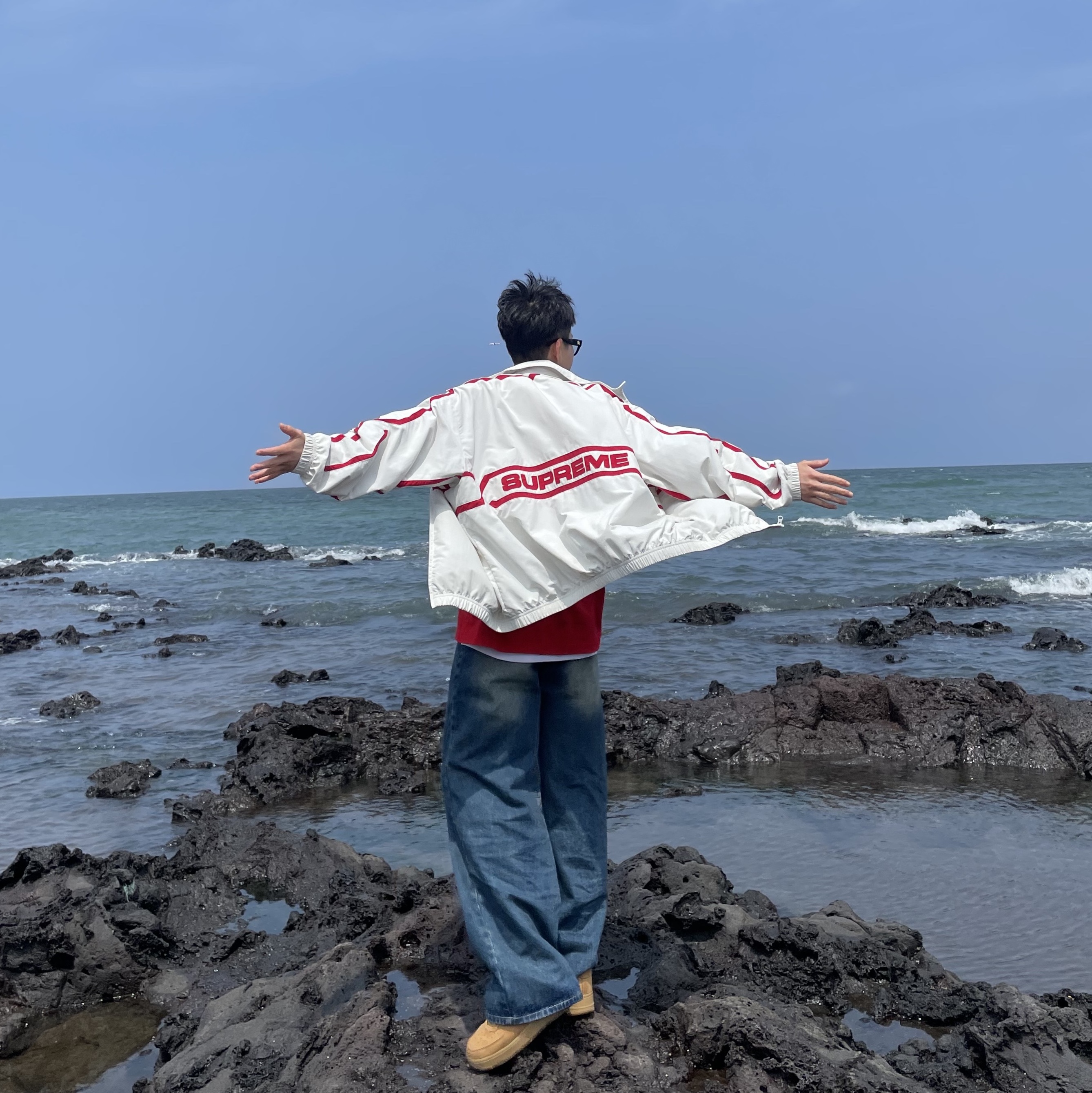 Supreme Inset Link Track Jacket Light Grey - 24SS, Nike x Supreme Air Force 1 Low Flax 착용 스타일 - 2