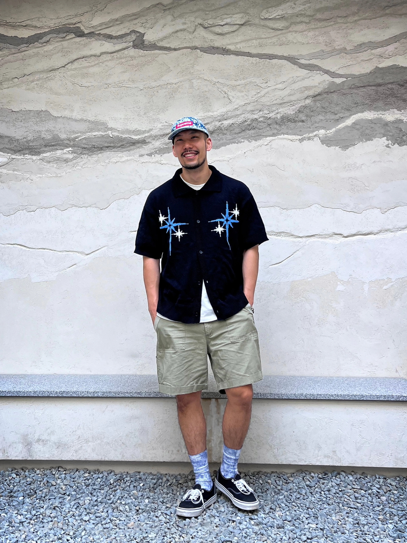 Supreme Fat Tip Jacquard Denim Camp Cap Blue - 22SS, Vans Vault OG Authentic LX Black 착용 스타일 - 1