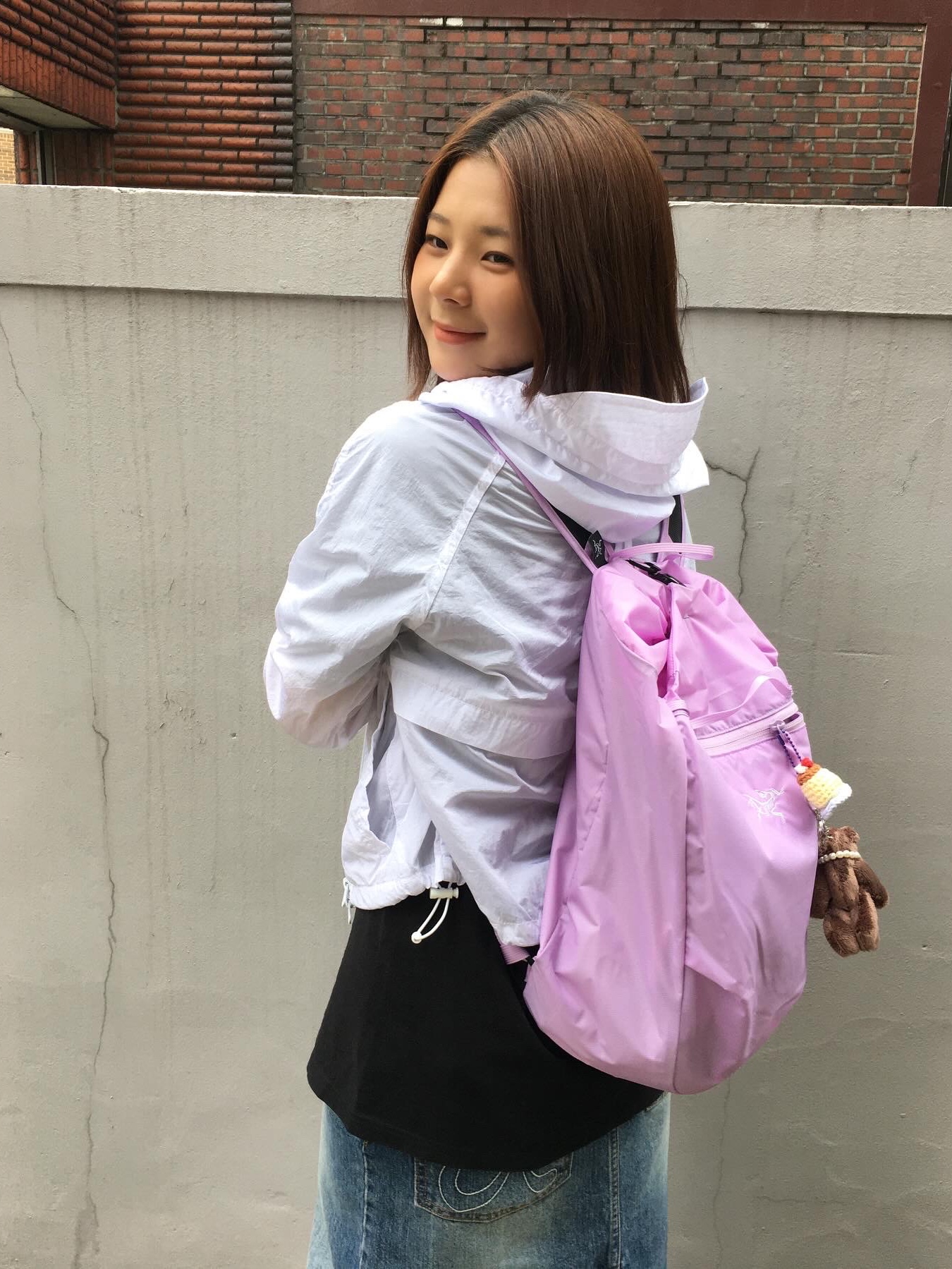 Arc'teryx Heliad 10 Backpack Storm Glow 착용 스타일 - 3