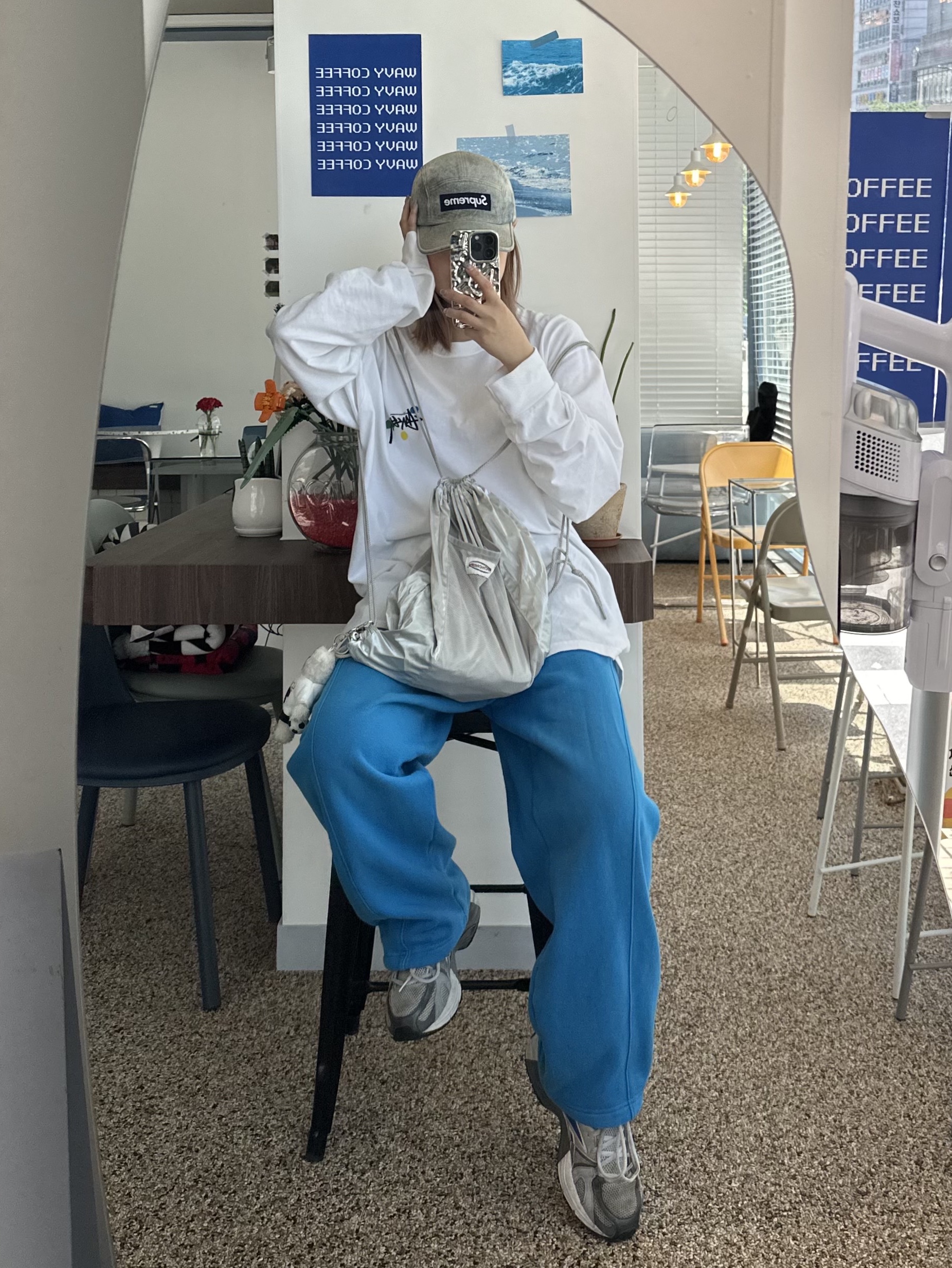 Supreme Denim Camp Cap Dirty Indigo - 23SS, Monamhee x NOS7 SON.hee Keyring Cream 착용 스타일