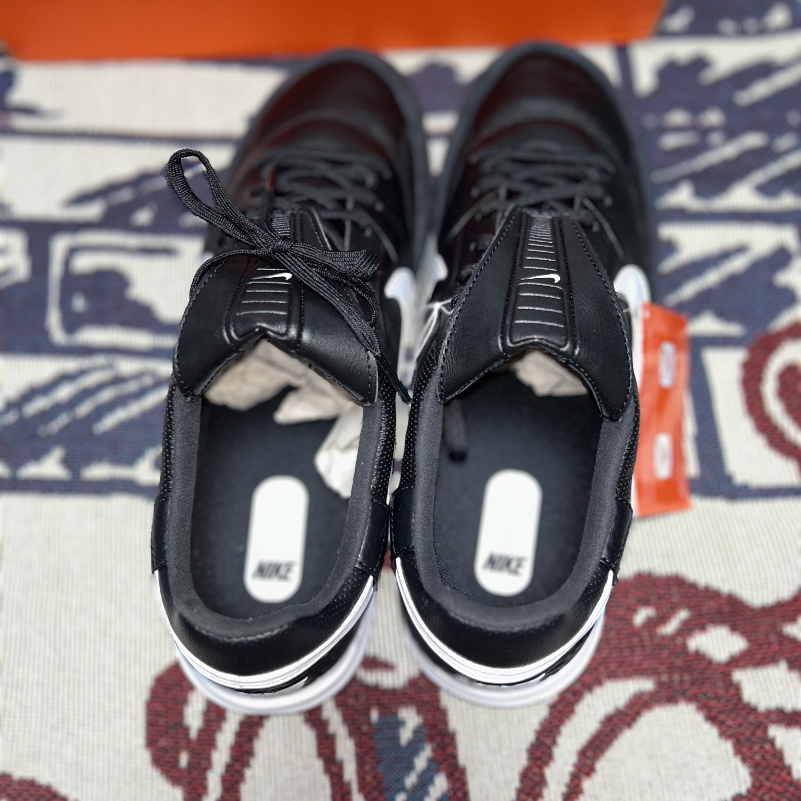 Nike Premier 3 TF Black White 착용 스타일 - 3