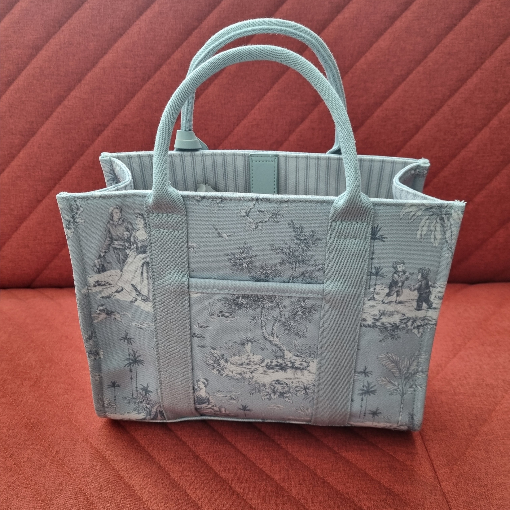 Starbucks French Summer Picnic Tote Bag 착용 스타일 - 5