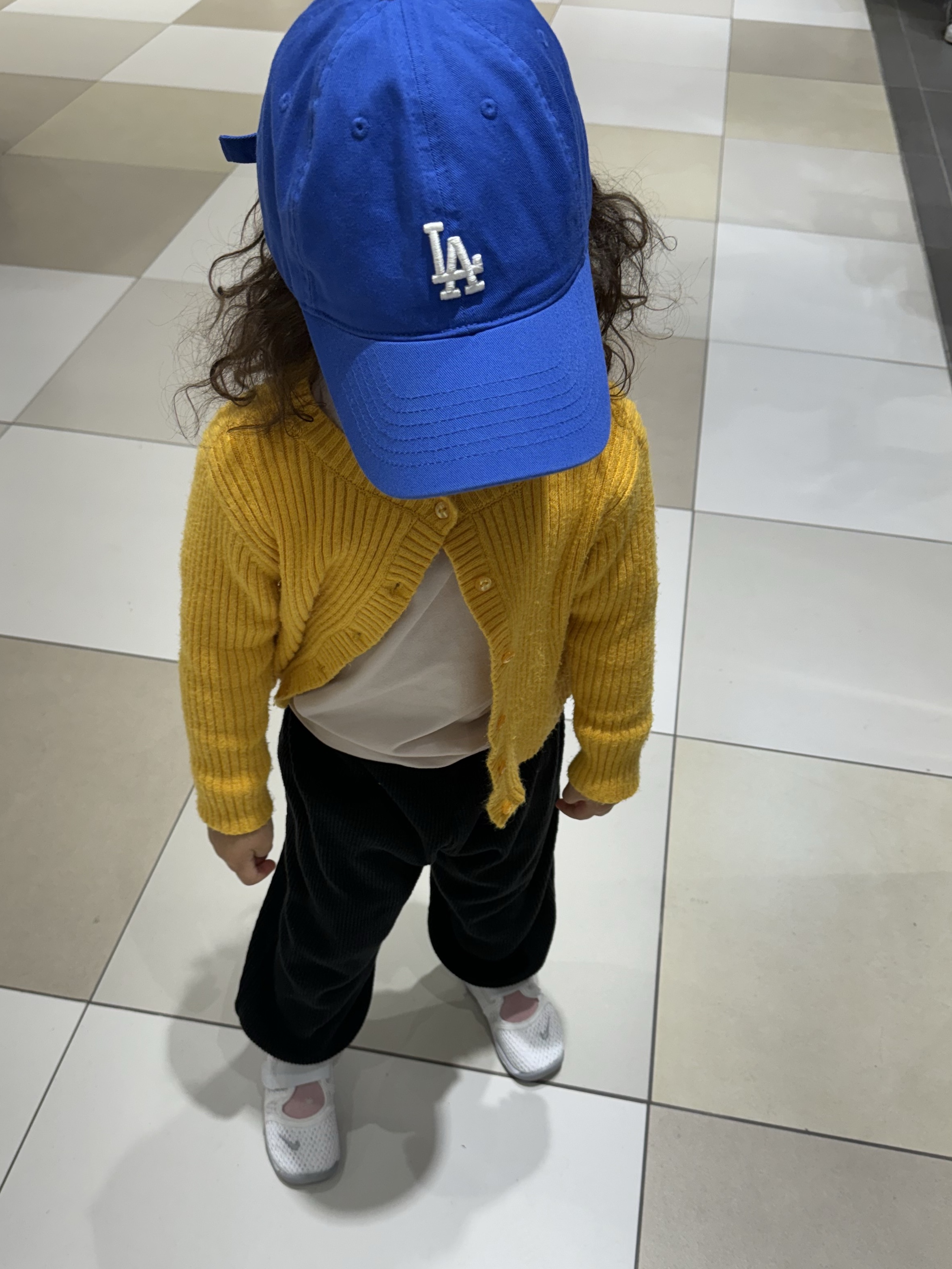 MLB New Fit Structure Ball Cap LA Dodgers Dark Blue, (Kids) New Balance Grab Sandal Black Light Green 착용 스타일 - 4