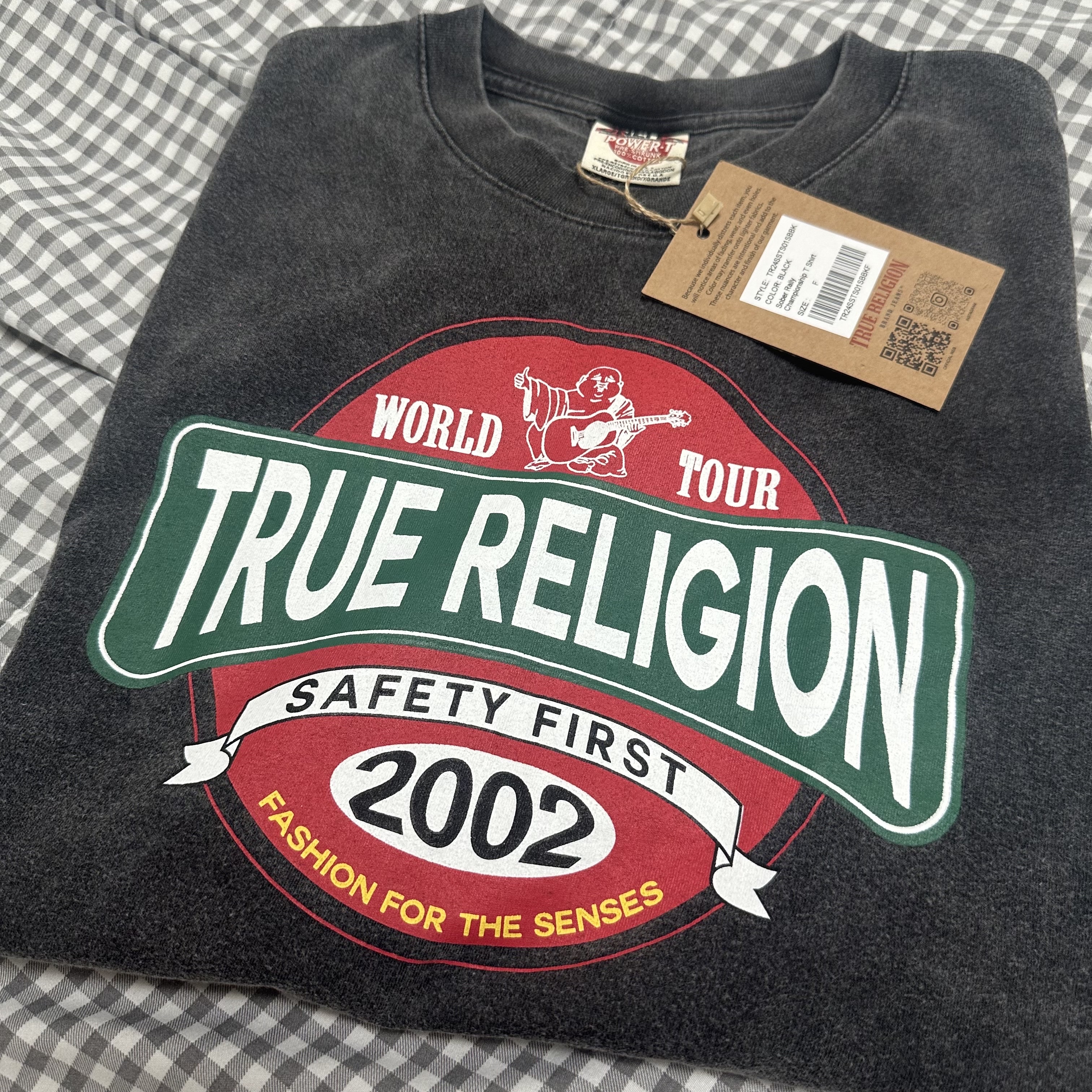 True Religion x ONEITA Sober Rally Championship T-Shirt Black 착용 스타일 - 1