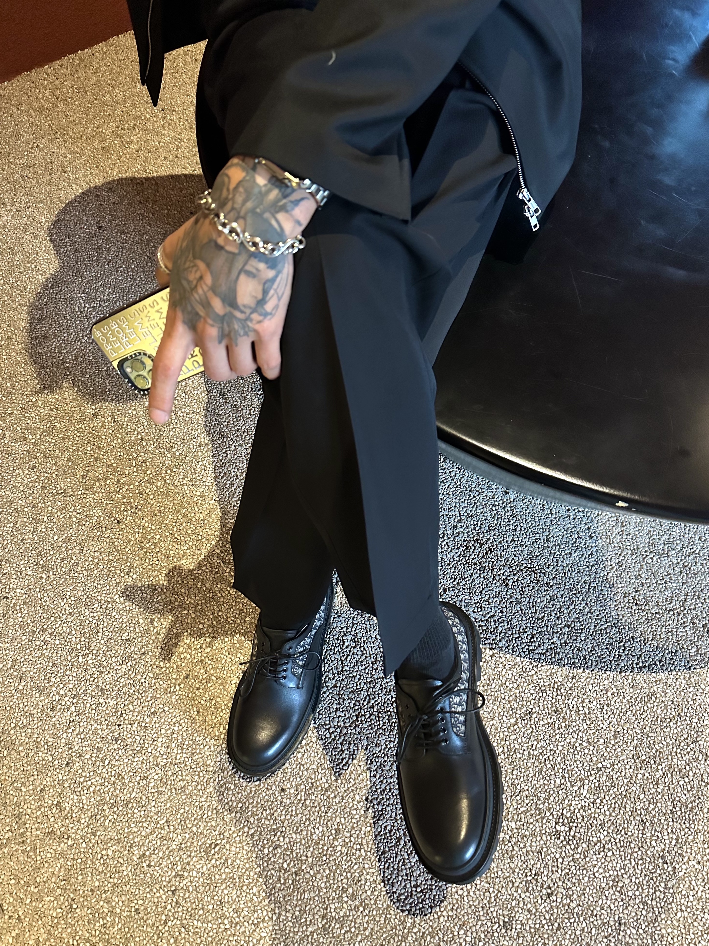 Dior Explorer Derby Shoe Black Smooth Calfskin Beige Black Dior Oblique Jacquard 착용 스타일