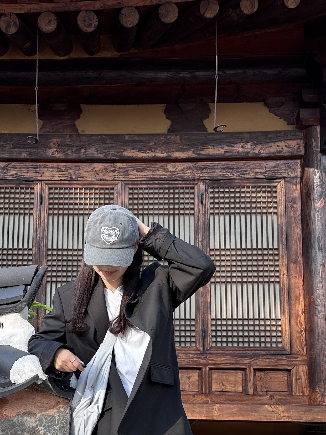 Human Made 6 Panel Cap #1 Black, (W) Nike Air Zoom Spiridon Cage 2 Metallic Silver 착용 스타일 - 3