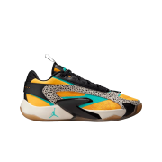 Jordan Luka 2 The Pitch