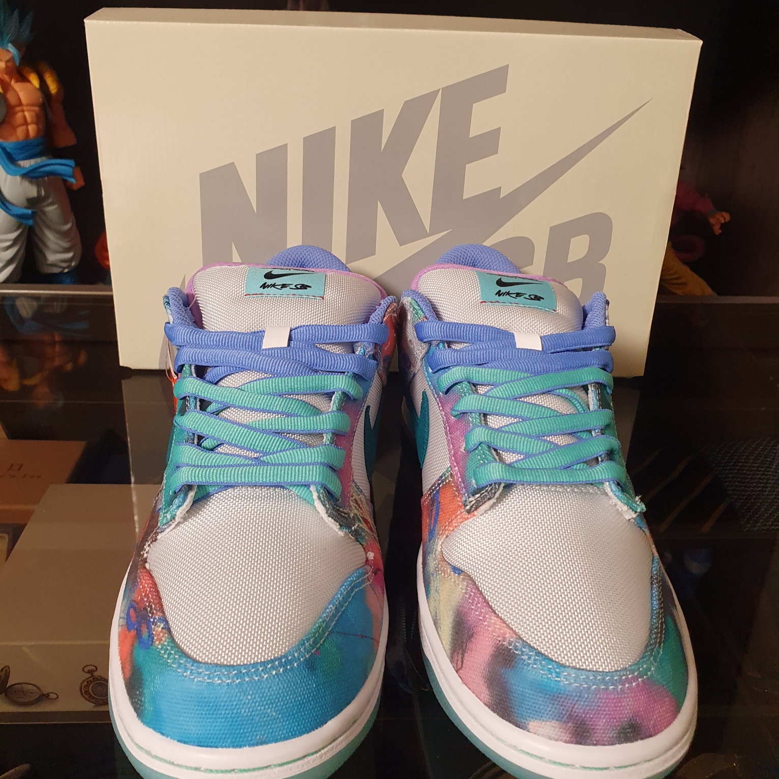 Nike x Futura Laboratories SB Dunk Low OG QS White and Geode Teal 착용 스타일 - 1