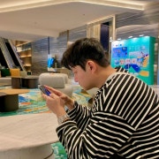 KREAM 프로필 이미지