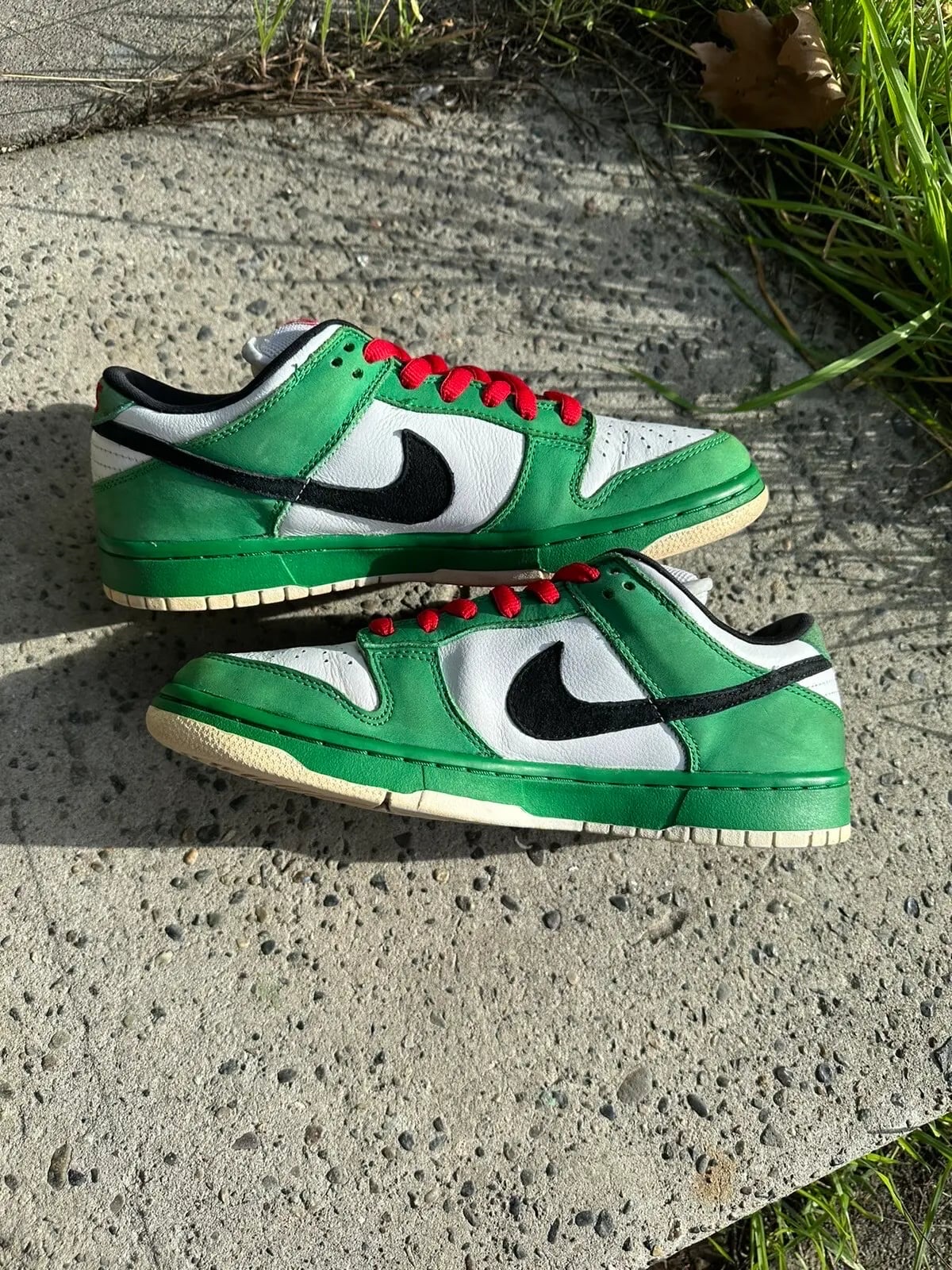 Nike SB Dunk Low Heineken 착용 스타일 - 3