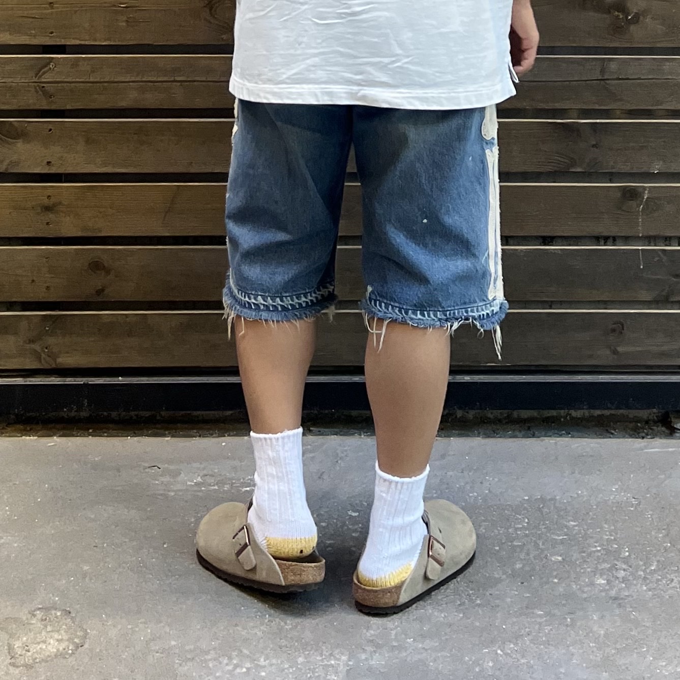 Kapital 14 oz. Denim 5P Bone Embroidery Short Pants Indigo (Processing), Kapital 56 Pieces MA-1 Rainbowy Happy Heel Socks White 착용 스타일 - 2