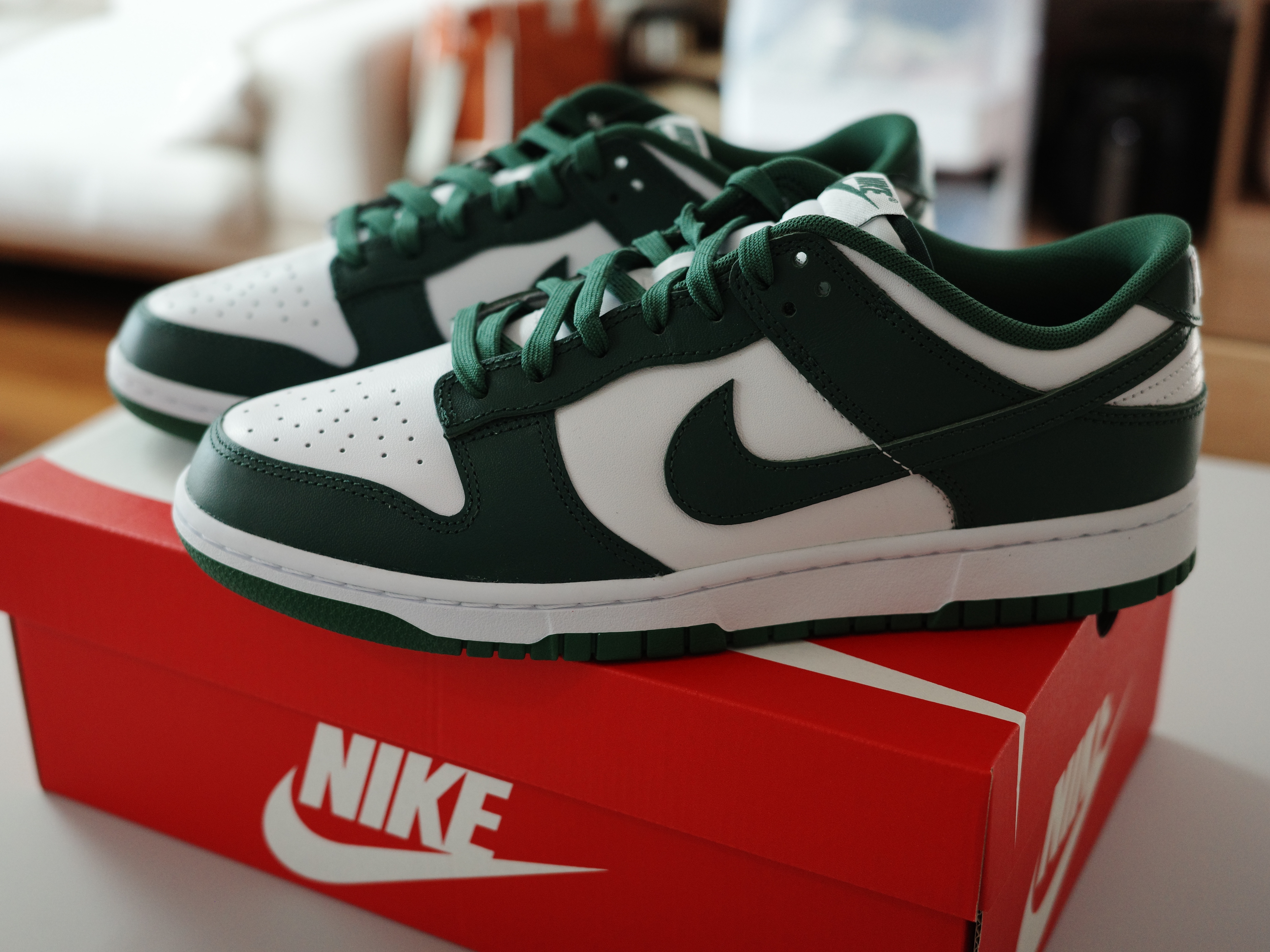 Nike Dunk Low Retro Varsity Green 착용 스타일 - 1