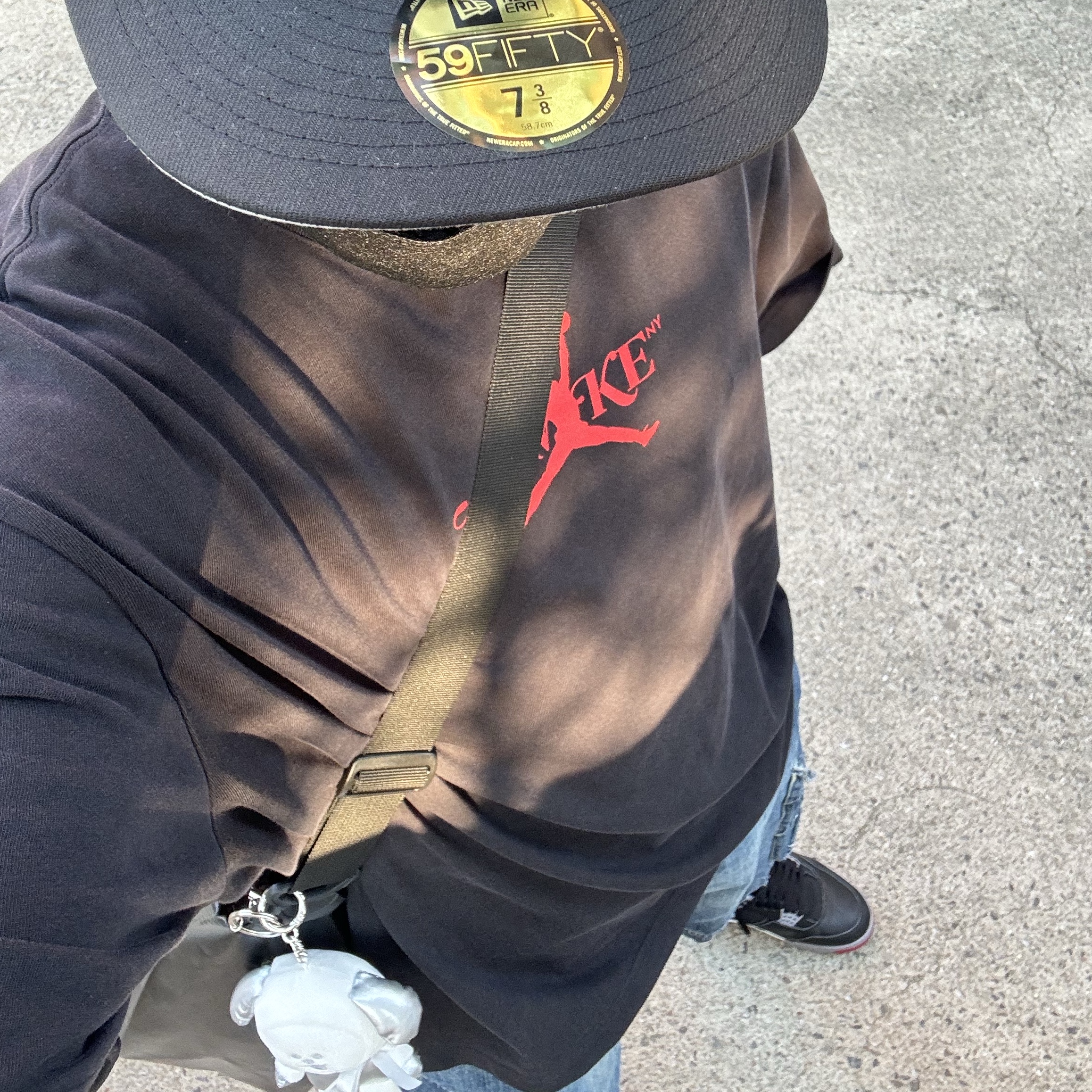 Jordan x Awake NY T-Shirts Black (FV9913-010), Supreme Gold Cross S Logo New Era Black - 24SS 착용 스타일 - 1
