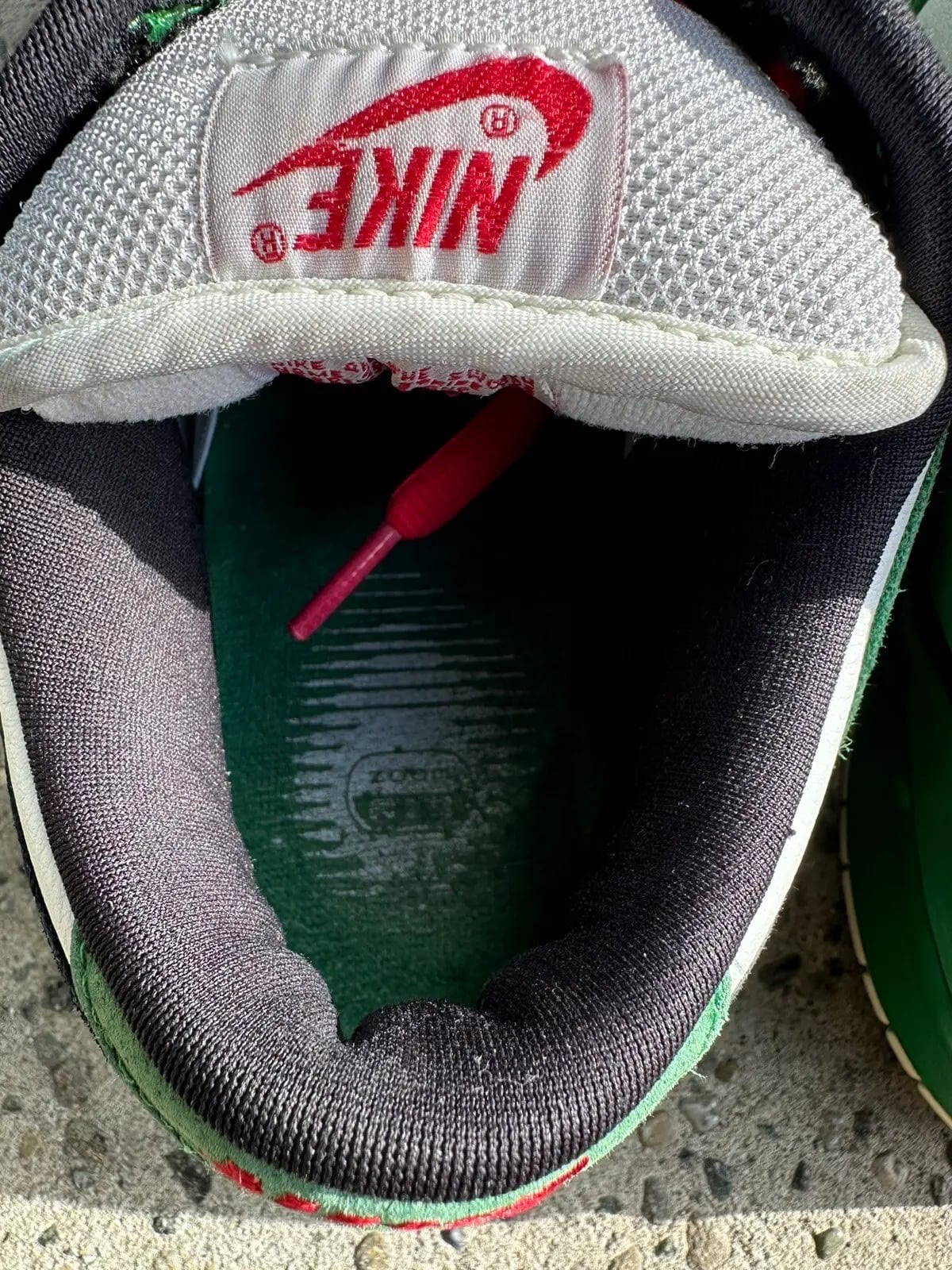 Nike SB Dunk Low Heineken 착용 스타일 - 4