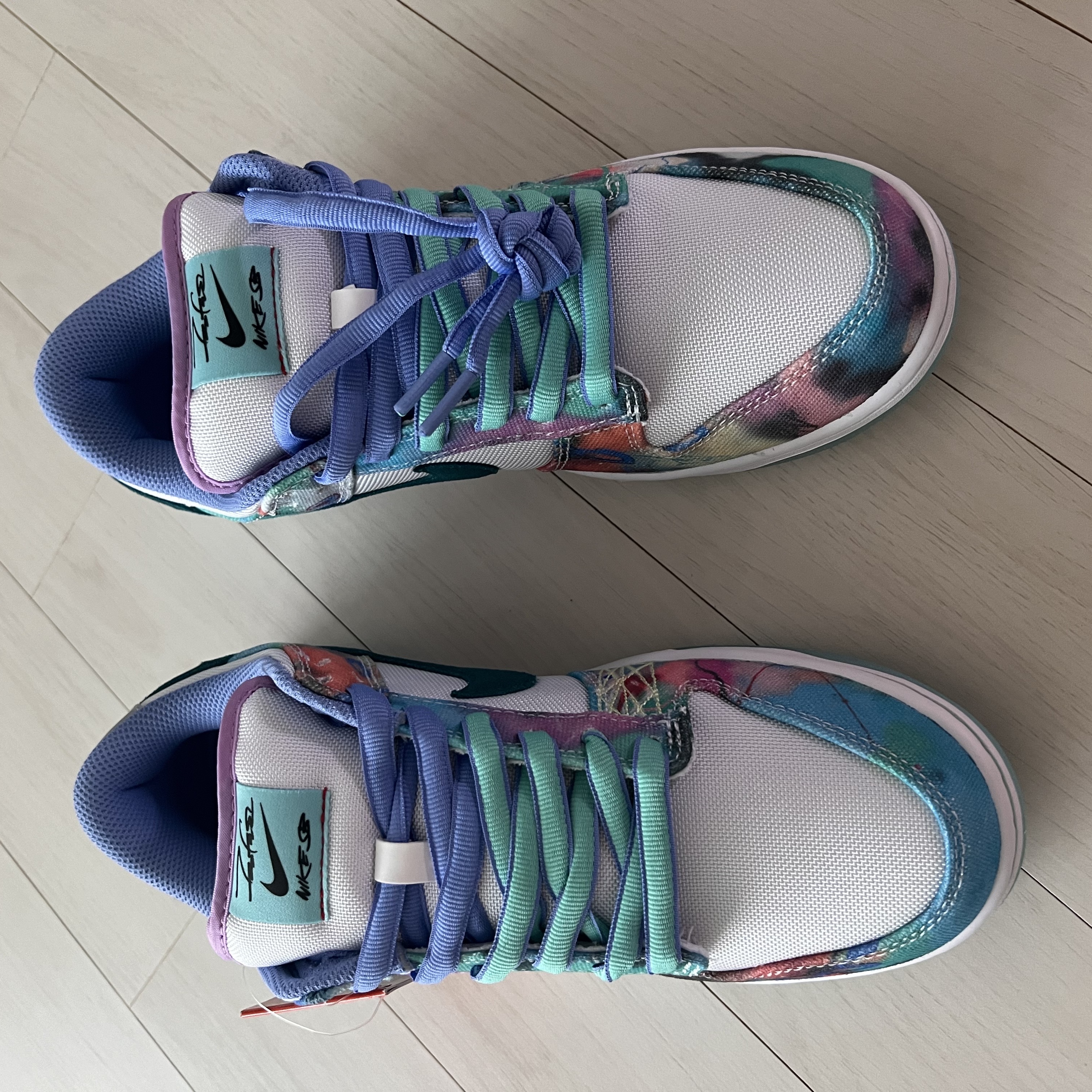 Nike x Futura Laboratories SB Dunk Low OG QS White and Geode Teal 착용 스타일 - 3